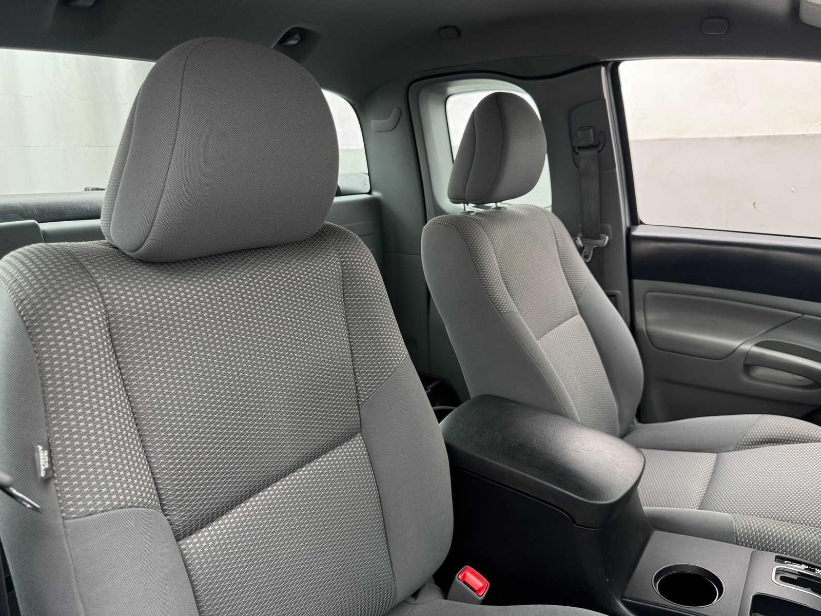 Thumbnail: 2015 Toyota Tacoma - 2