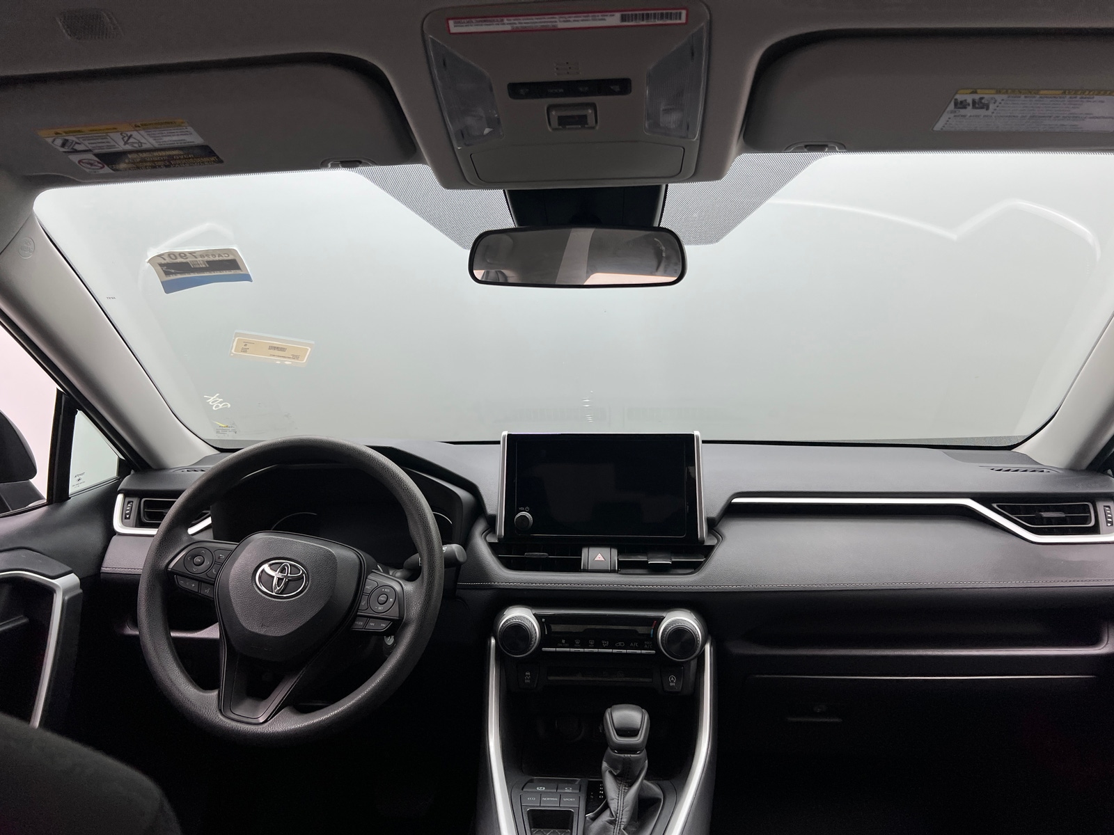 Thumbnail: 2024 Toyota RAV4 - 3