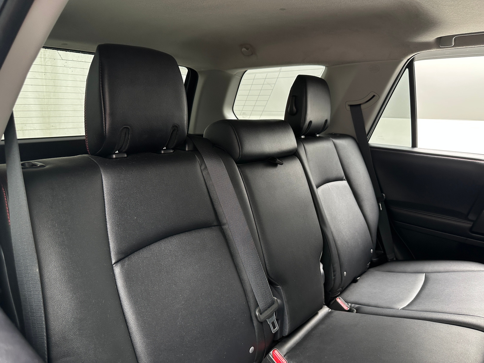 Thumbnail: 2016 Toyota 4Runner - 6