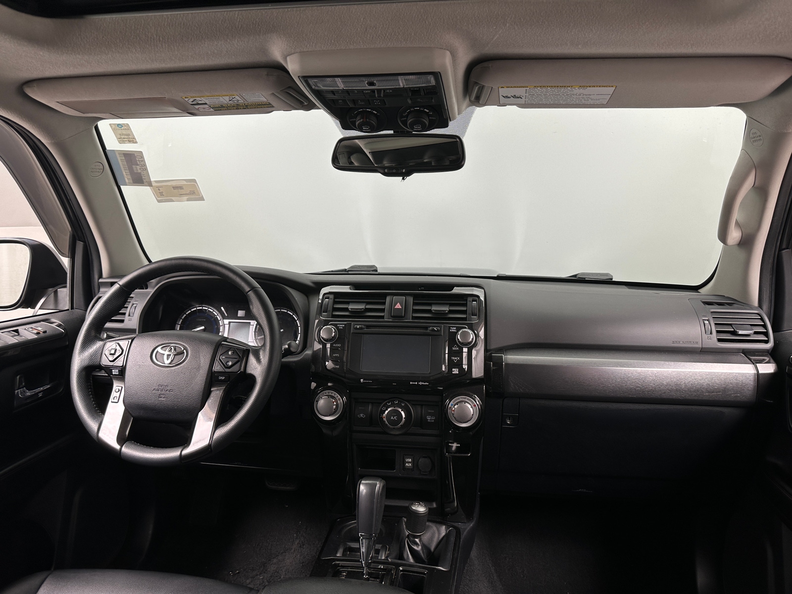 Thumbnail: 2016 Toyota 4Runner - 3