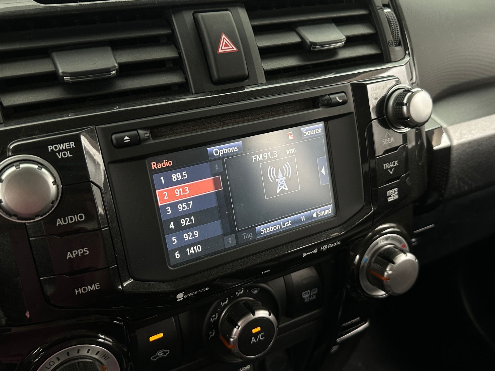 Thumbnail: 2016 Toyota 4Runner - 4