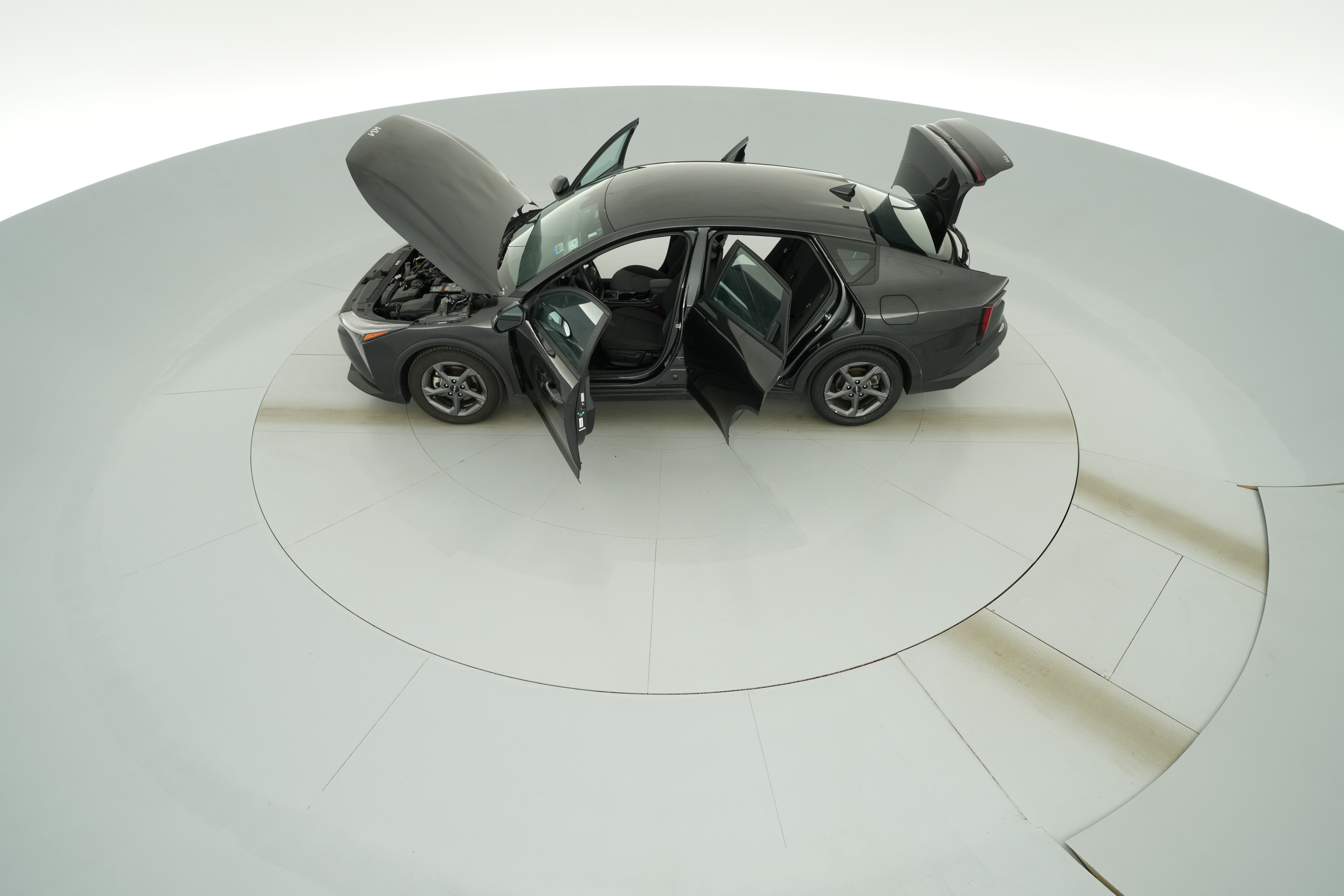 2025 Kia K4 LXS - Photo 45