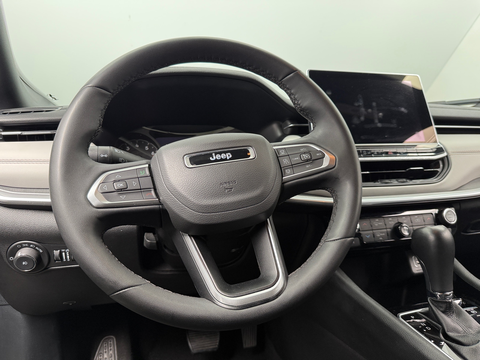 Thumbnail: 2025 Jeep Compass - 4