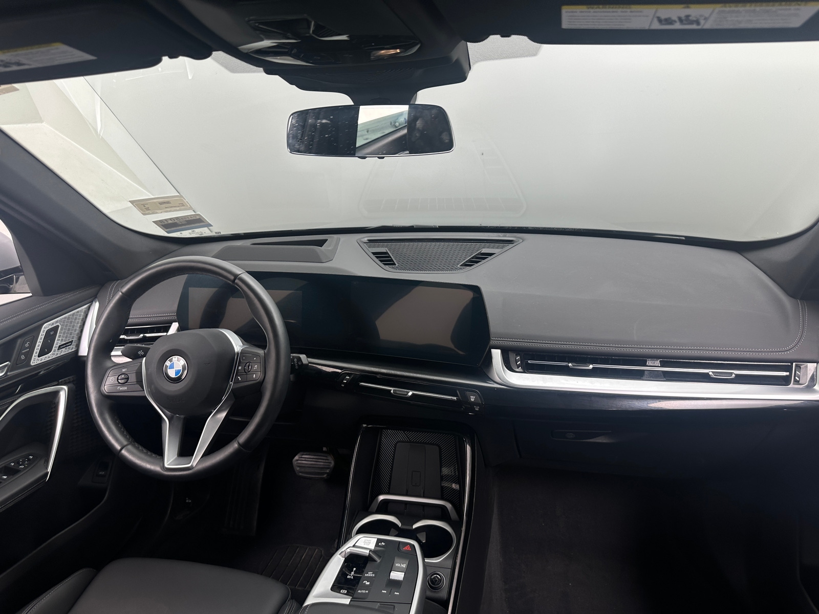 Thumbnail: 2023 BMW X1 - 2