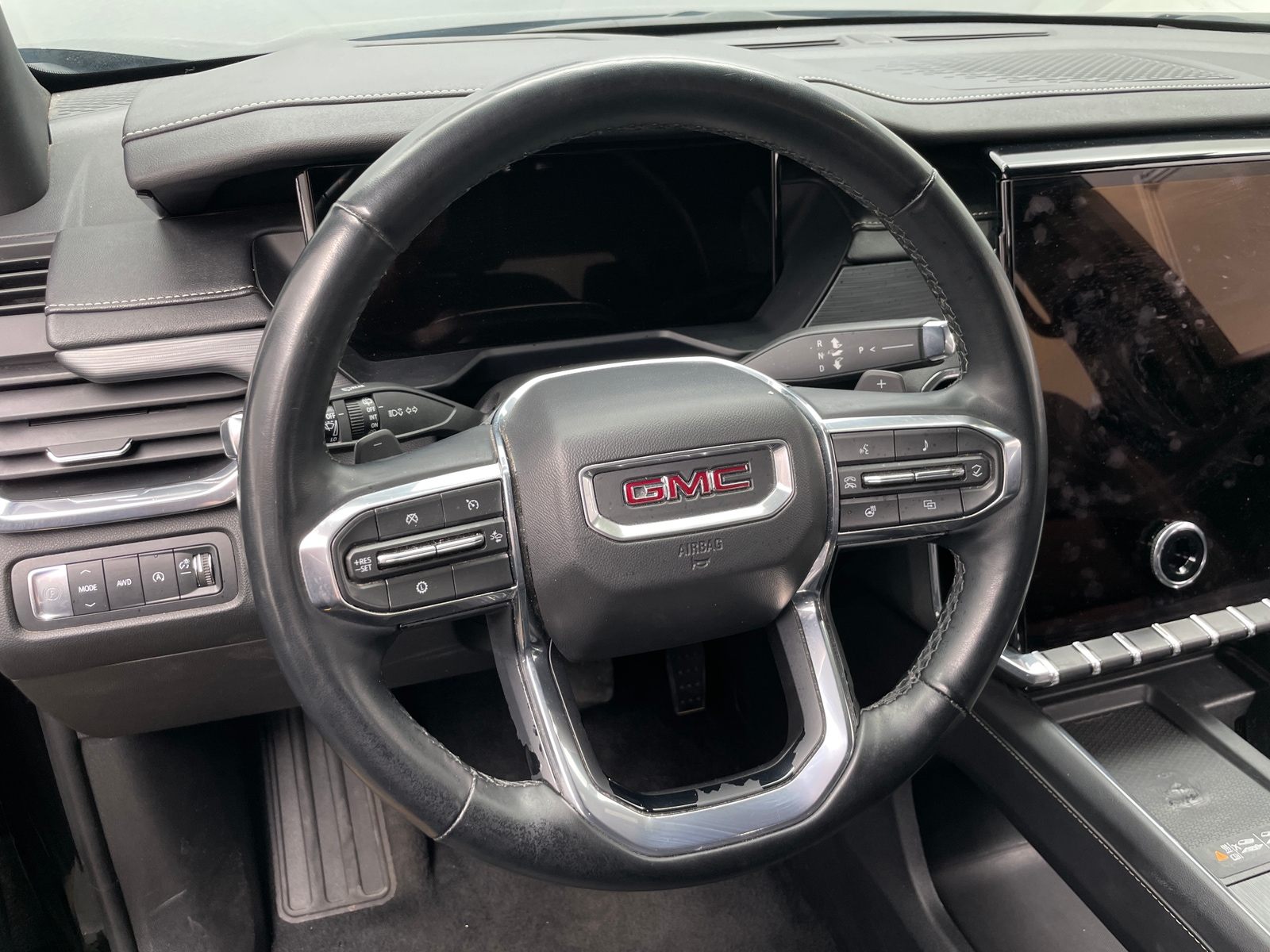 Thumbnail: 2024 GMC Acadia - 4