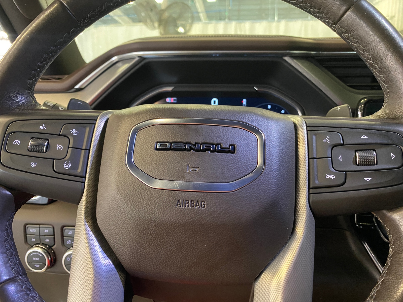 Thumbnail: 2024 GMC Sierra 1500 - 4