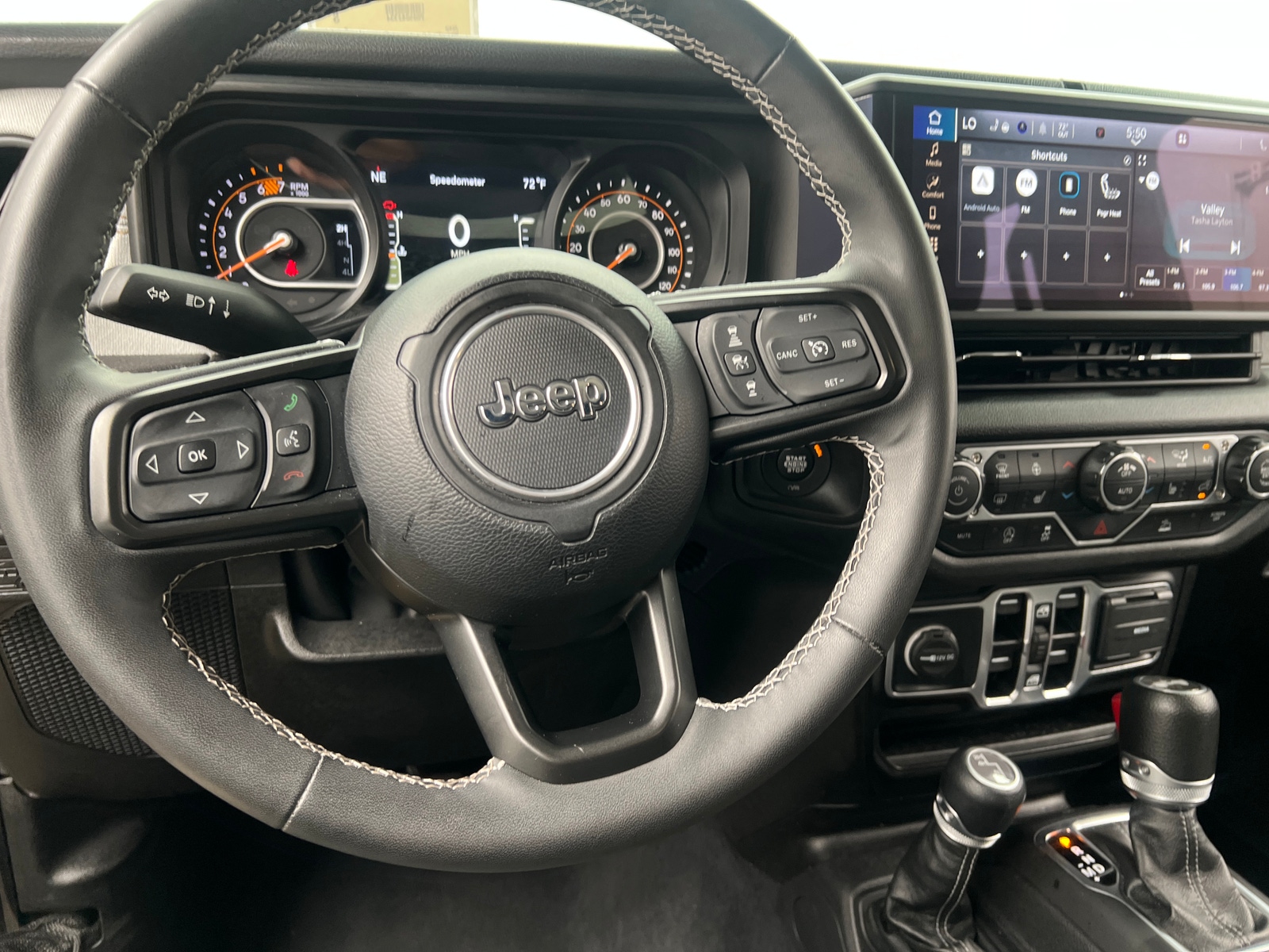 Thumbnail: 2025 Jeep Wrangler - 5