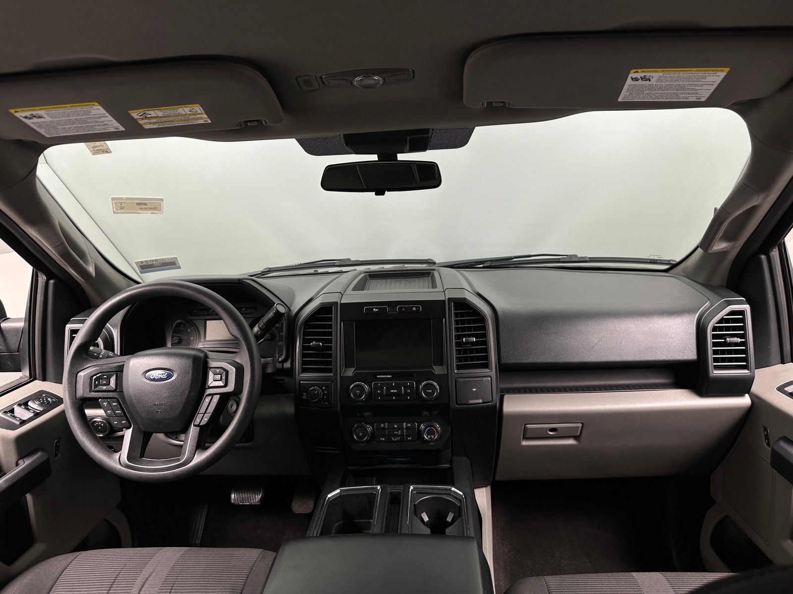 Thumbnail: 2020 Ford Econoline - 3