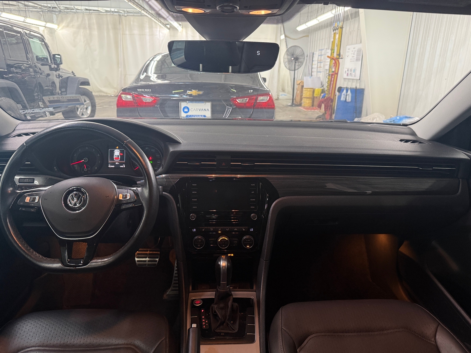 Thumbnail: 2020 Volkswagen Passat - 2
