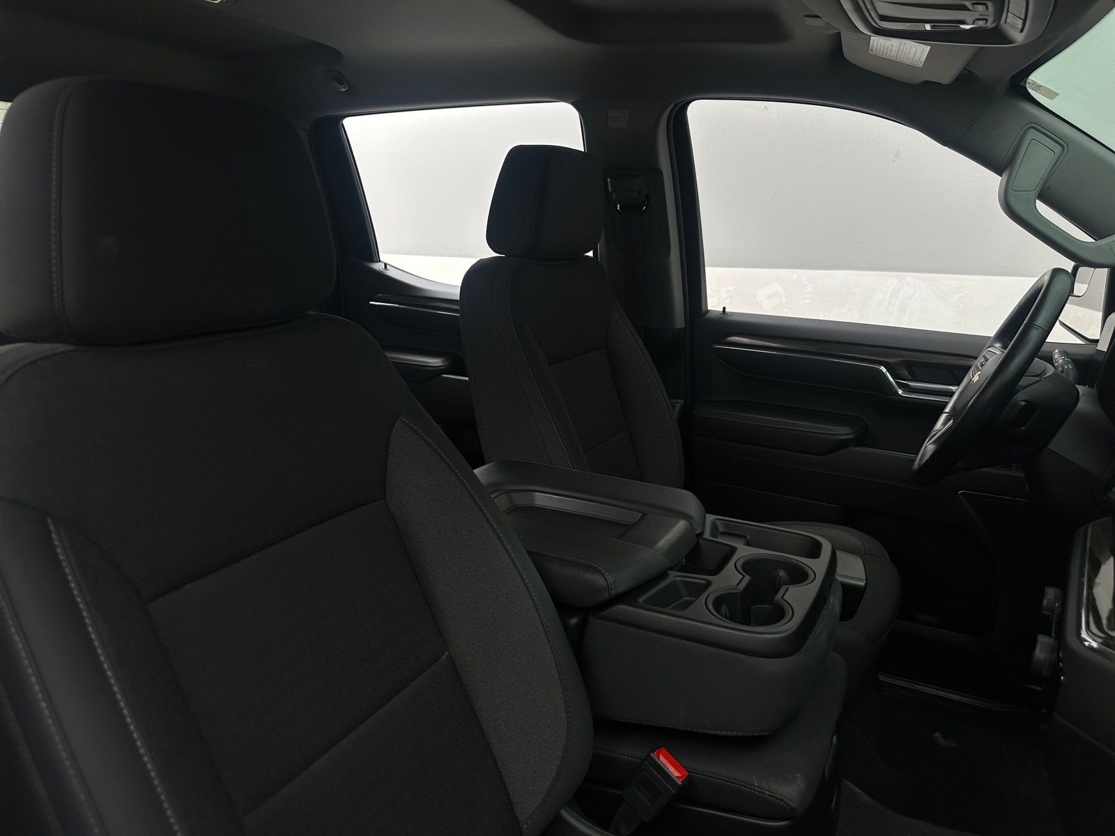 Thumbnail: 2024 Chevrolet Silverado 1500 - 2