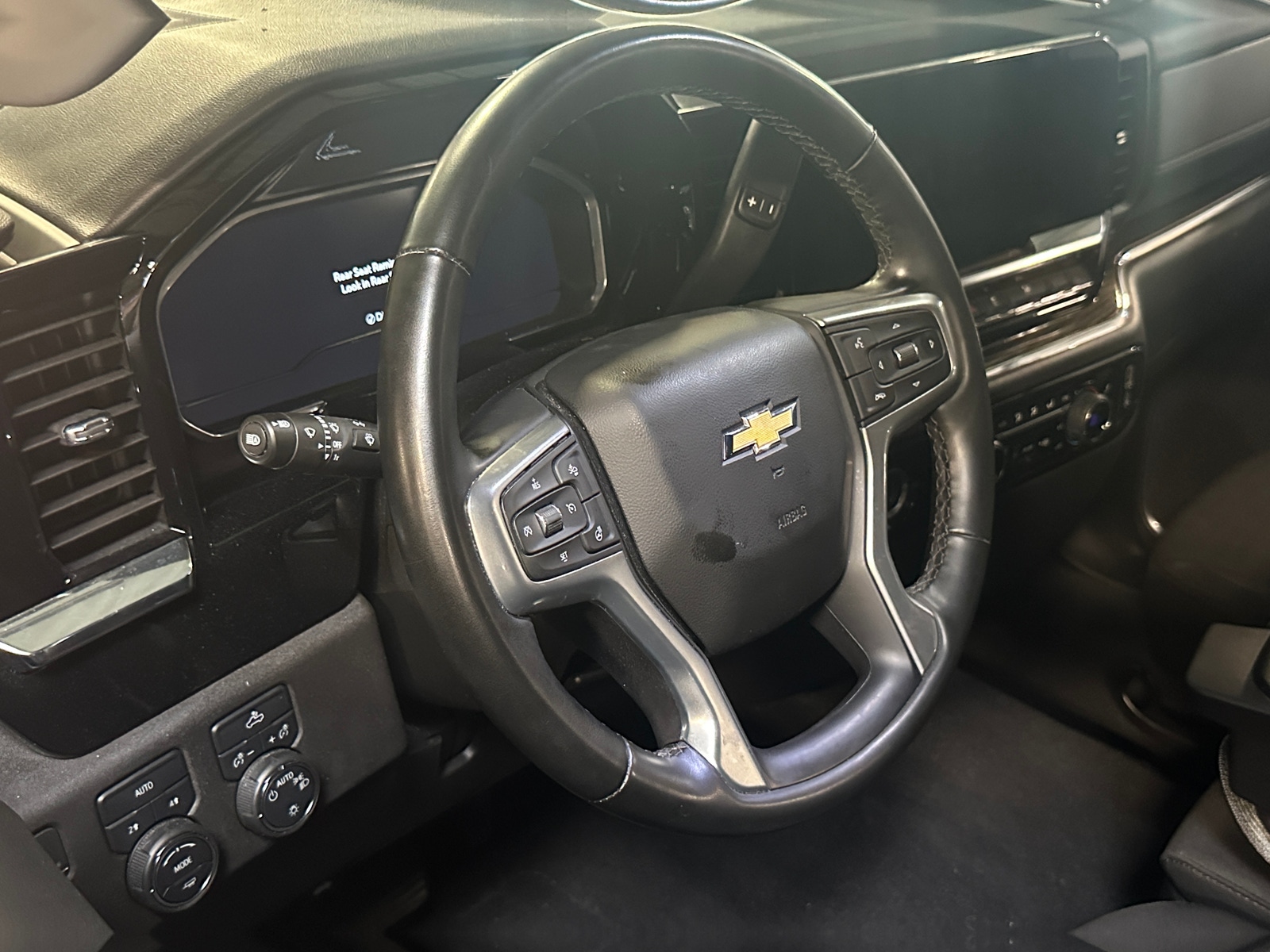 Thumbnail: 2024 Chevrolet Silverado 1500 - 5