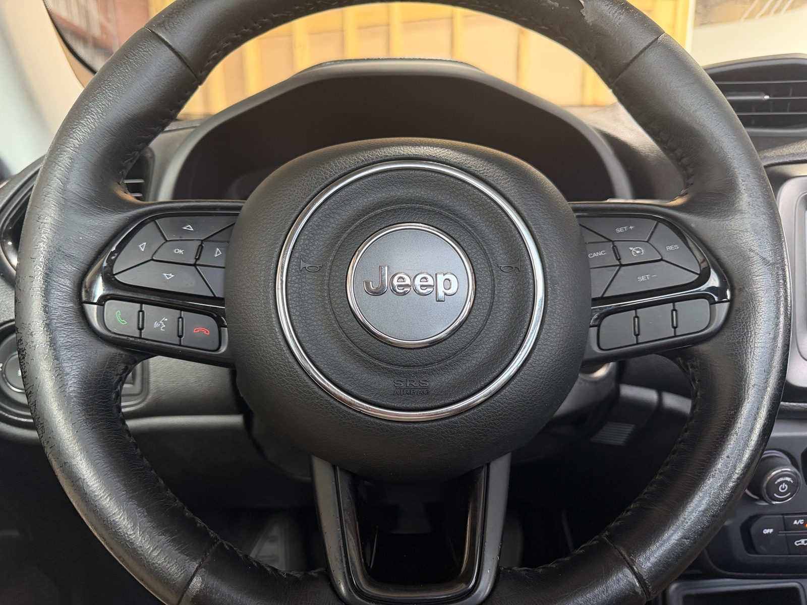 Thumbnail: 2020 Jeep Renegade - 5
