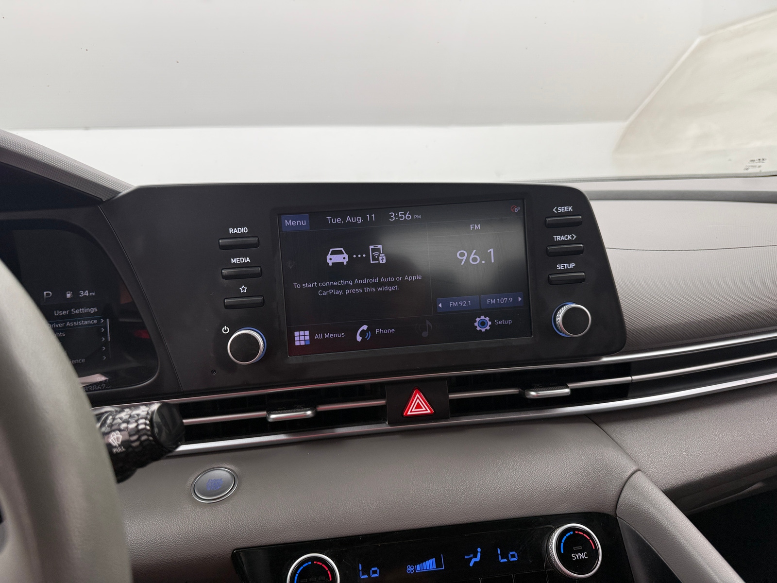 Thumbnail: 2022 Hyundai Elantra - 4