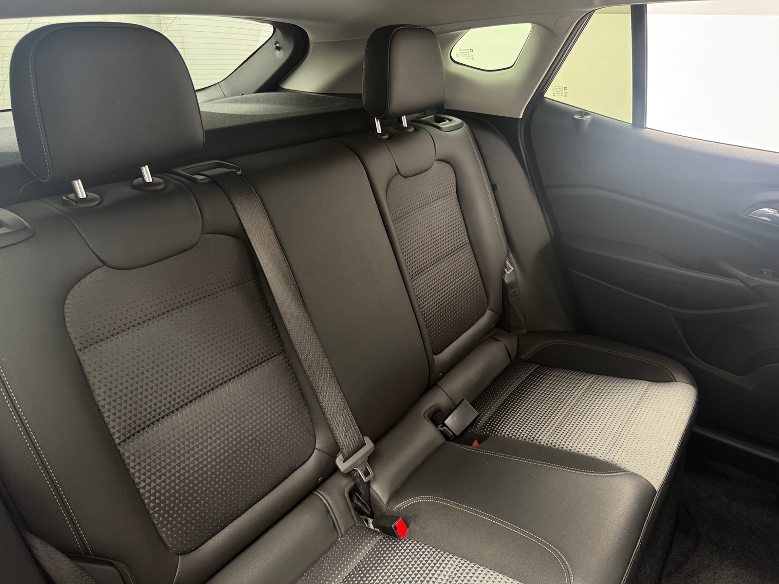 Thumbnail: 2025 Chevrolet Trax - 5