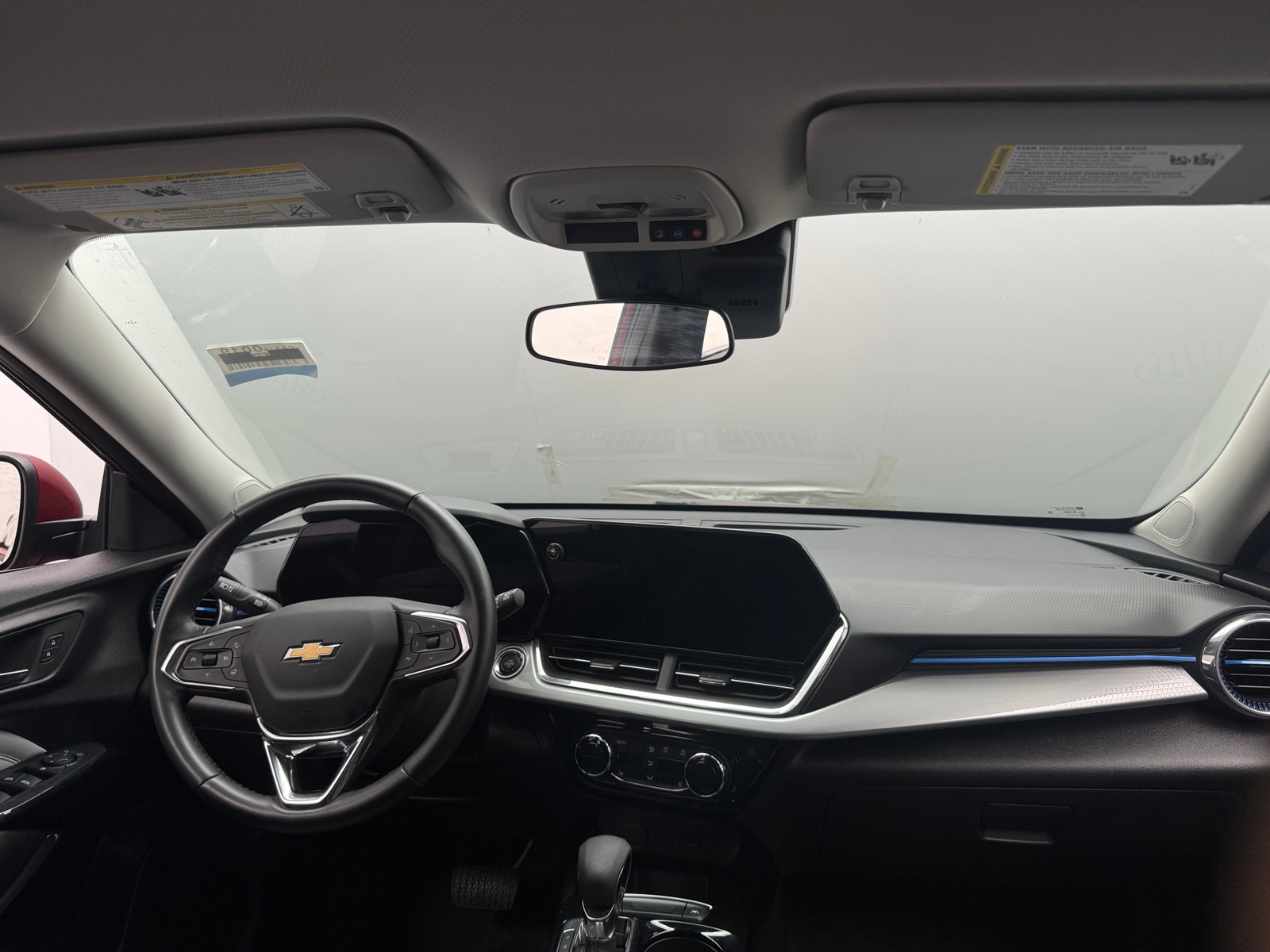 Thumbnail: 2025 Chevrolet Trax - 2