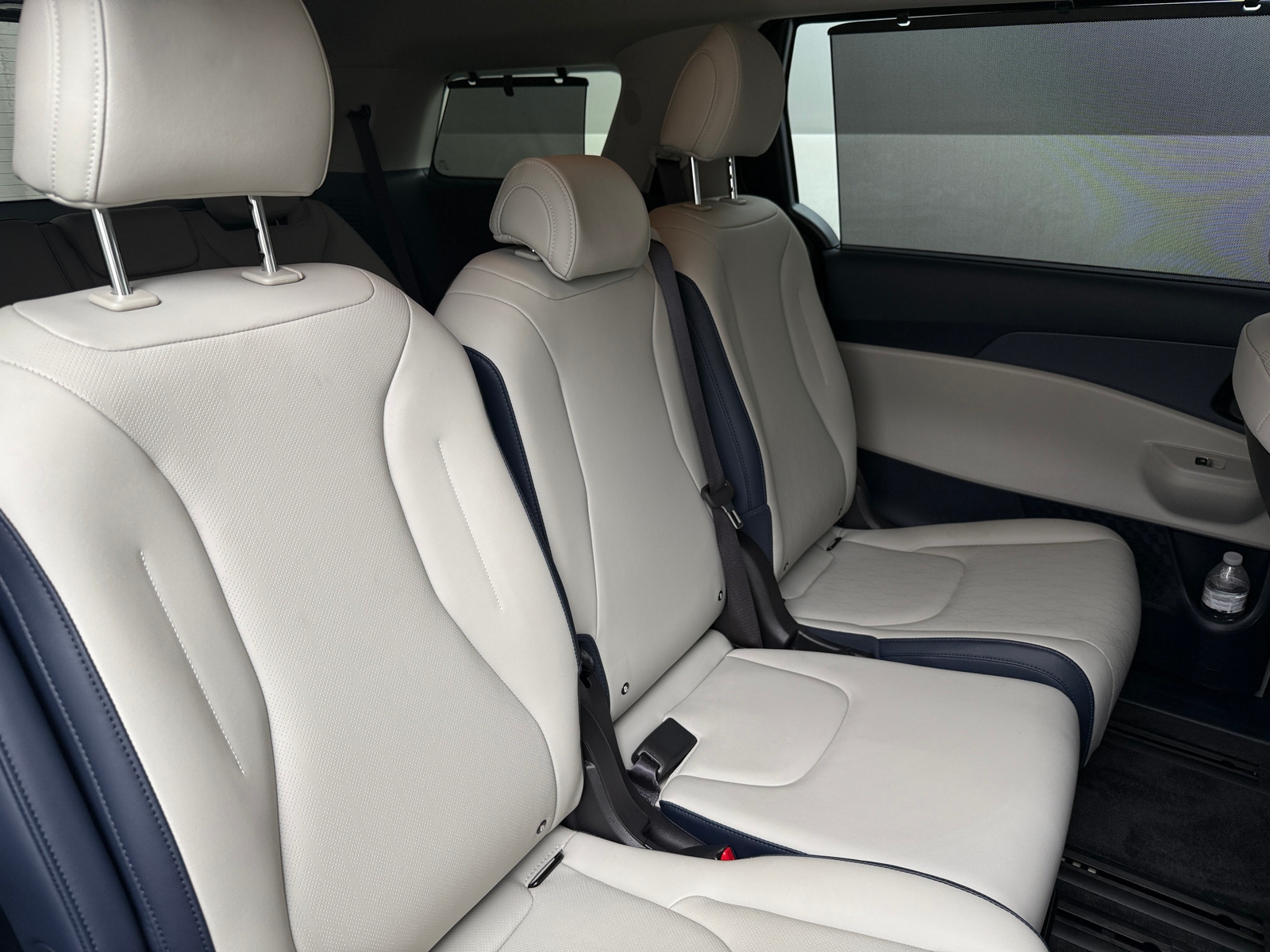 Thumbnail: 2026 Kia Carnival - 5