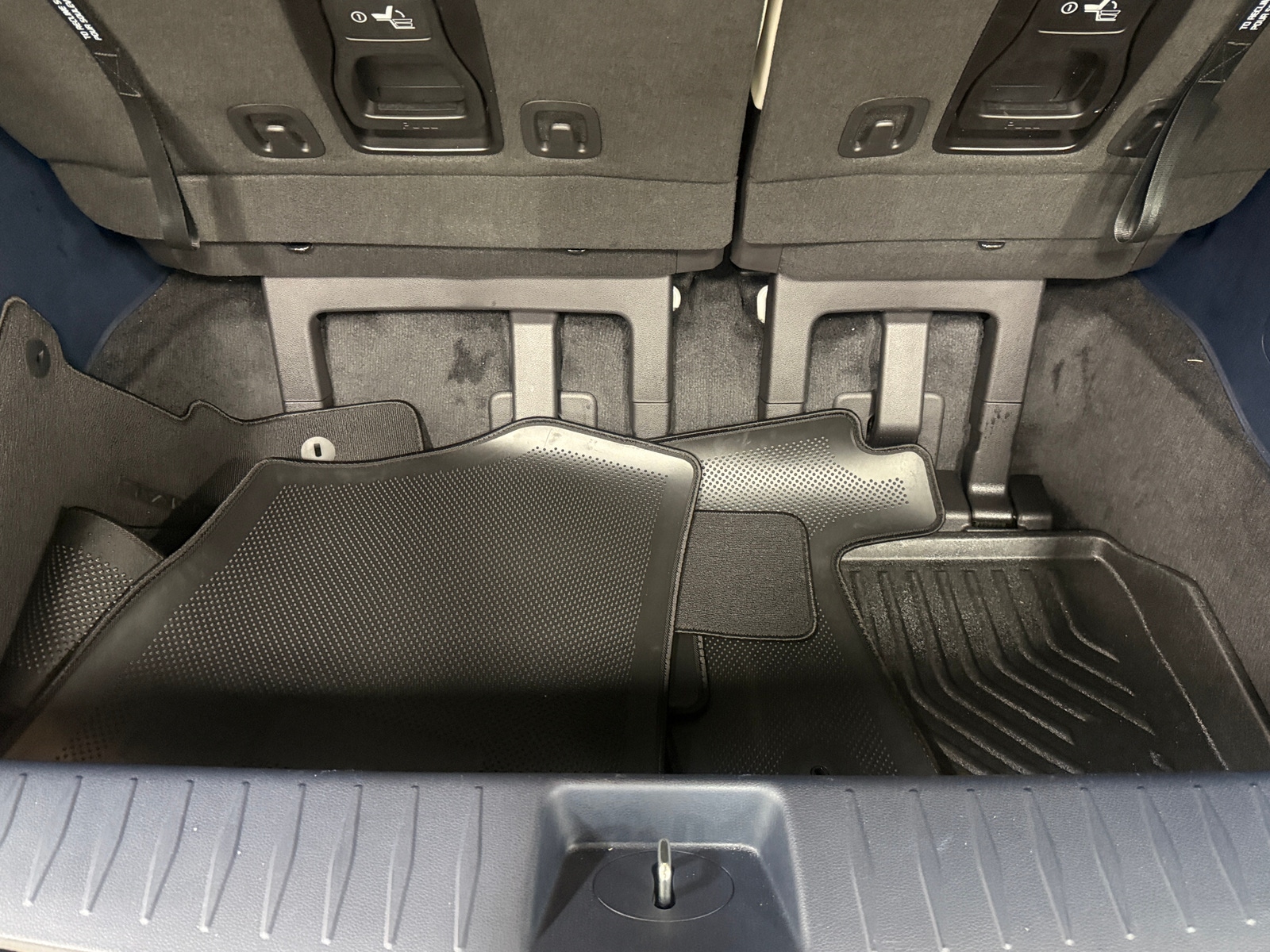 Thumbnail: 2026 Kia Carnival - 6