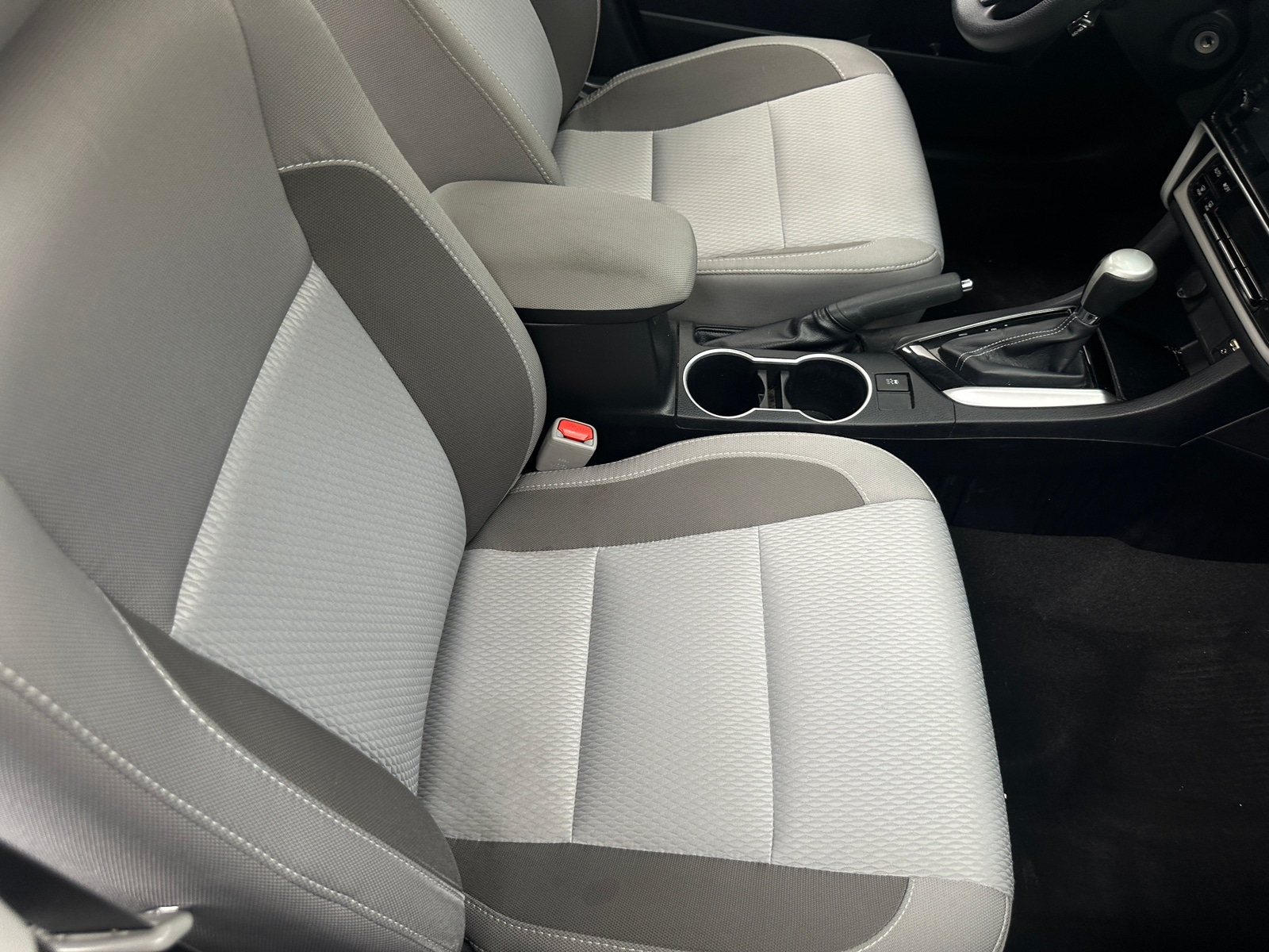 Thumbnail: 2018 Toyota Corolla - 2