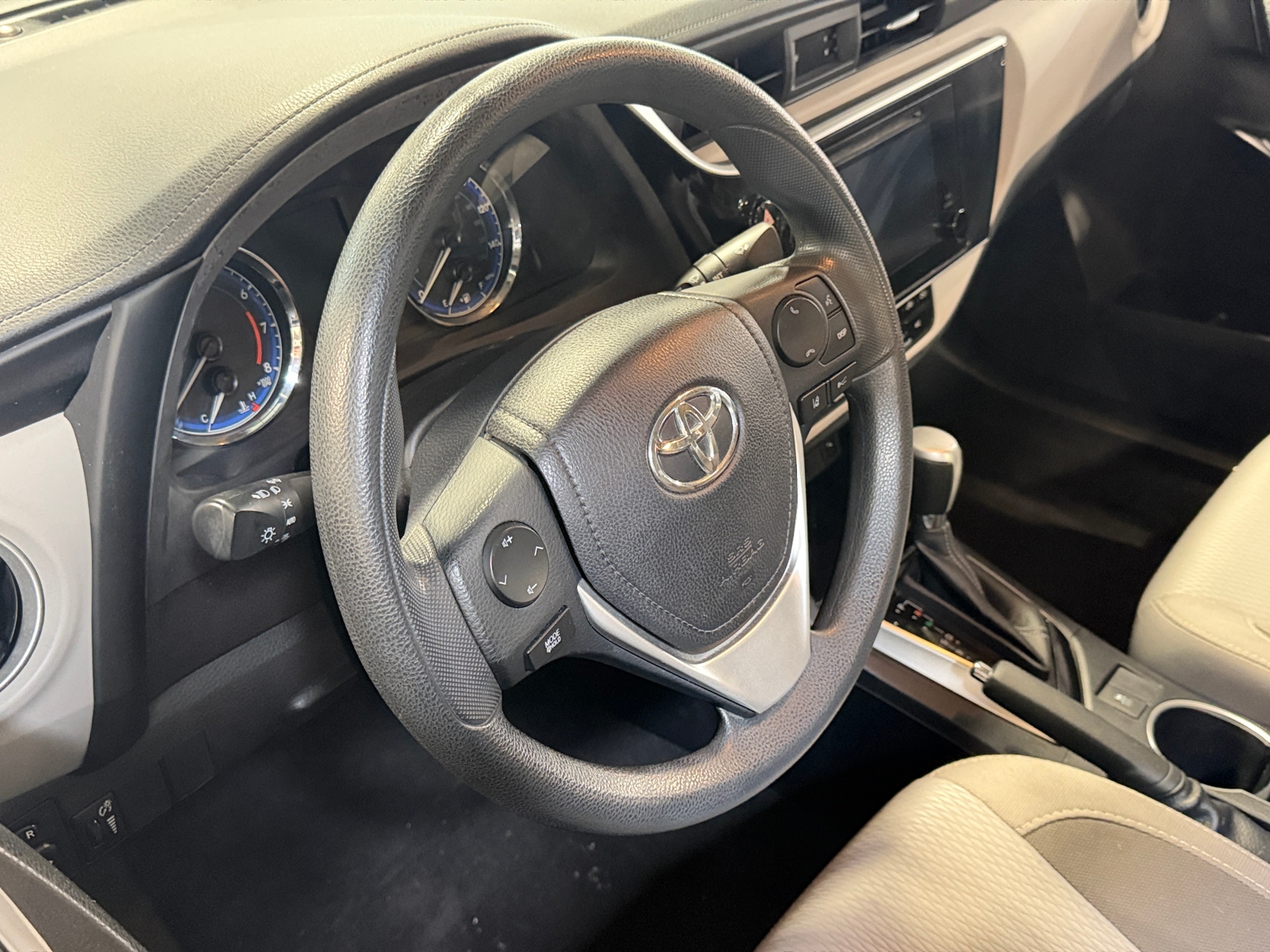 Thumbnail: 2018 Toyota Corolla - 5