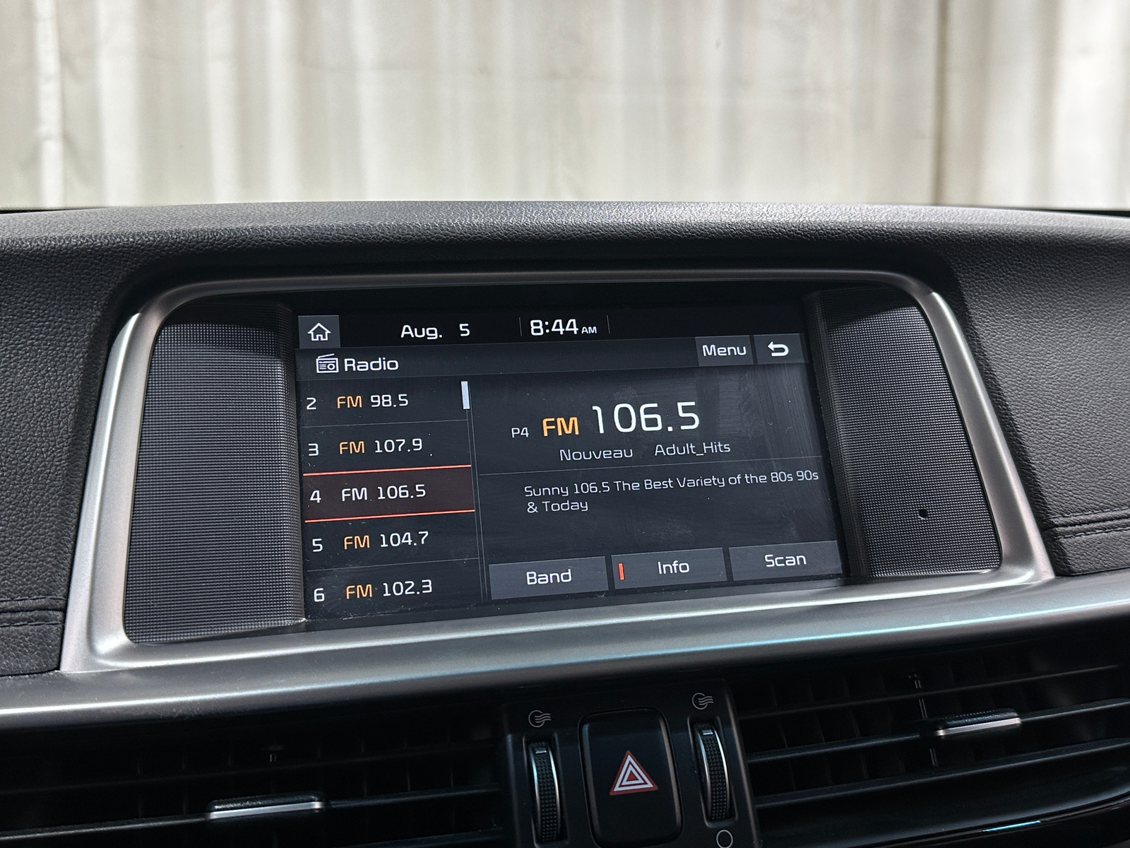 Thumbnail: 2020 Kia Optima - 3