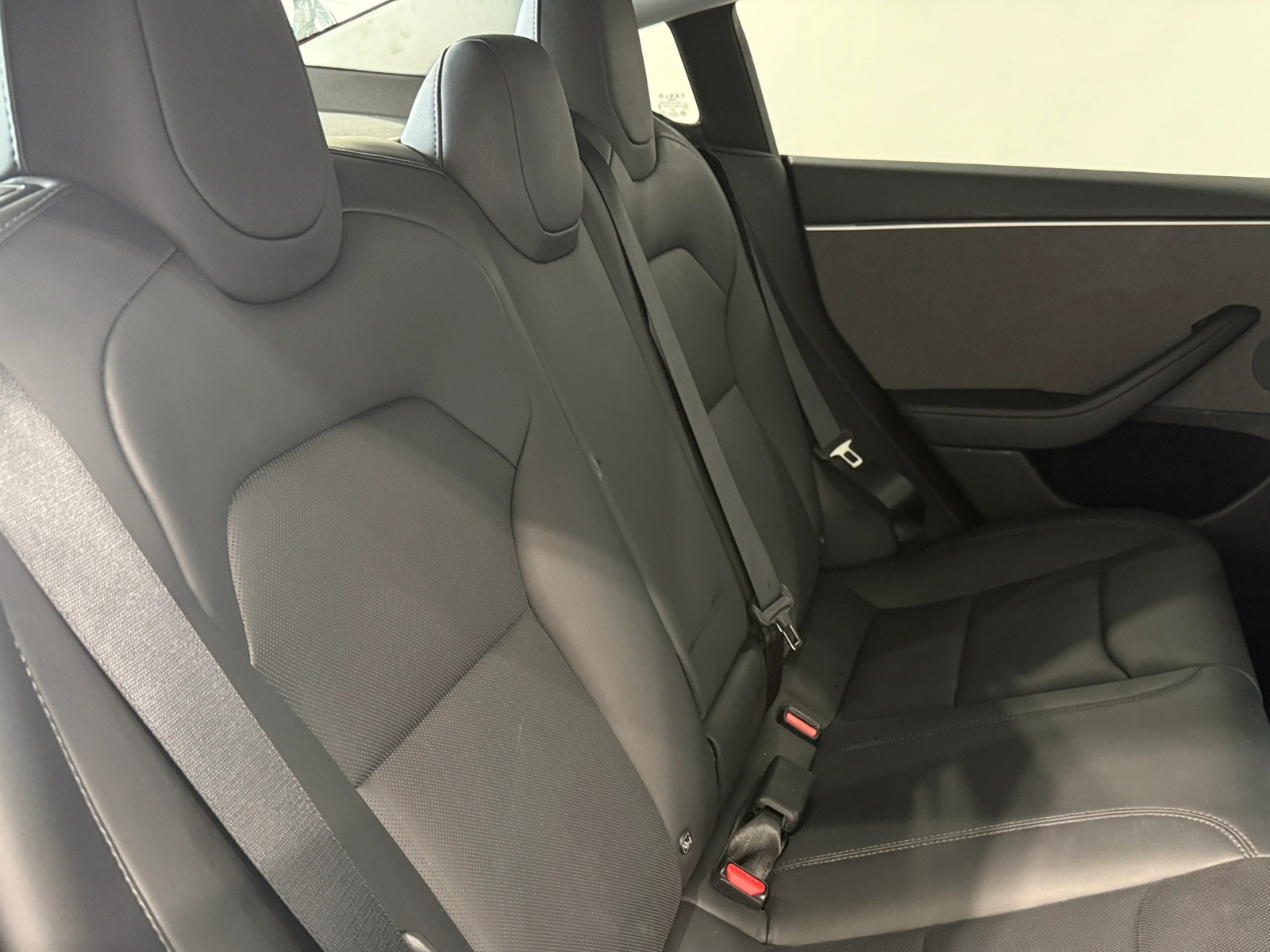 Thumbnail: 2025 Tesla Model 3 - 4