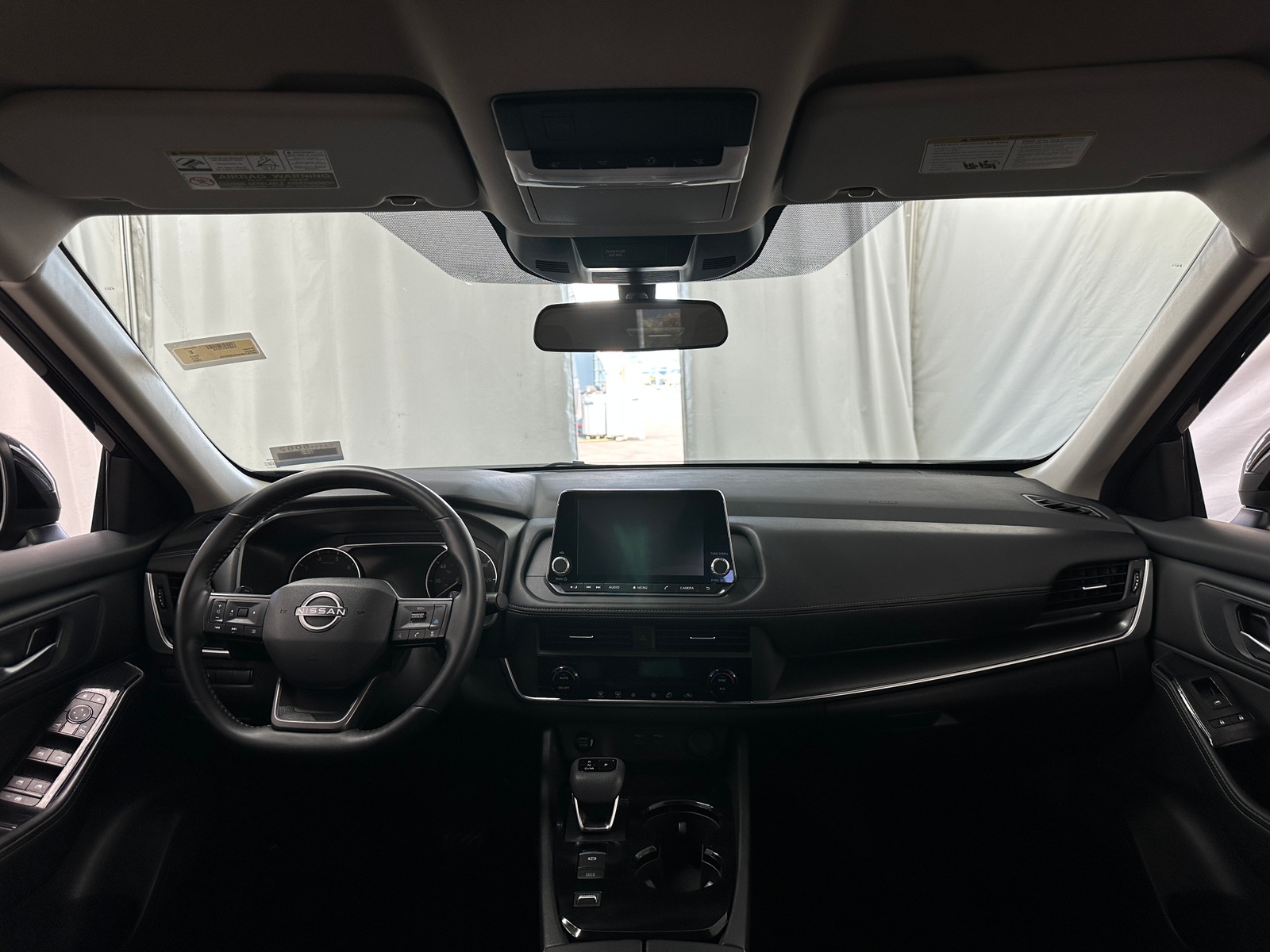 Thumbnail: 2025 Nissan Rogue - 3