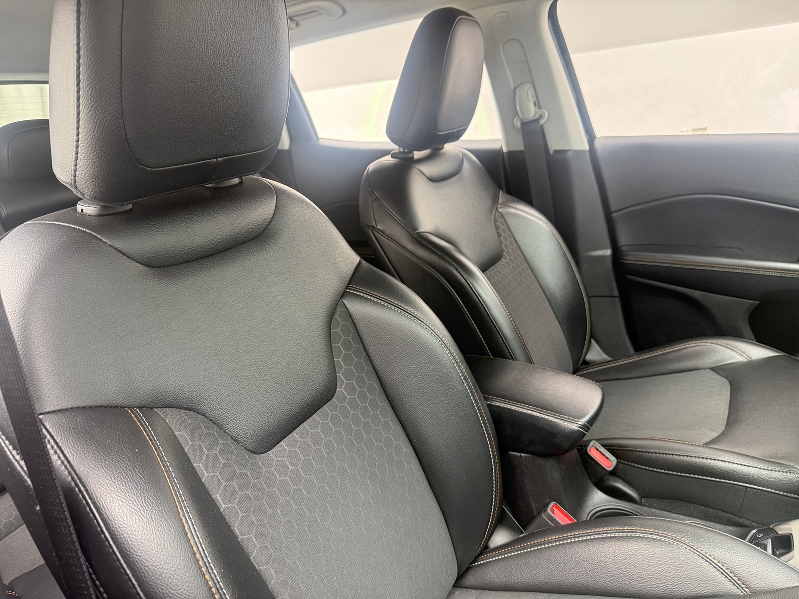 Thumbnail: 2019 Jeep Compass - 2