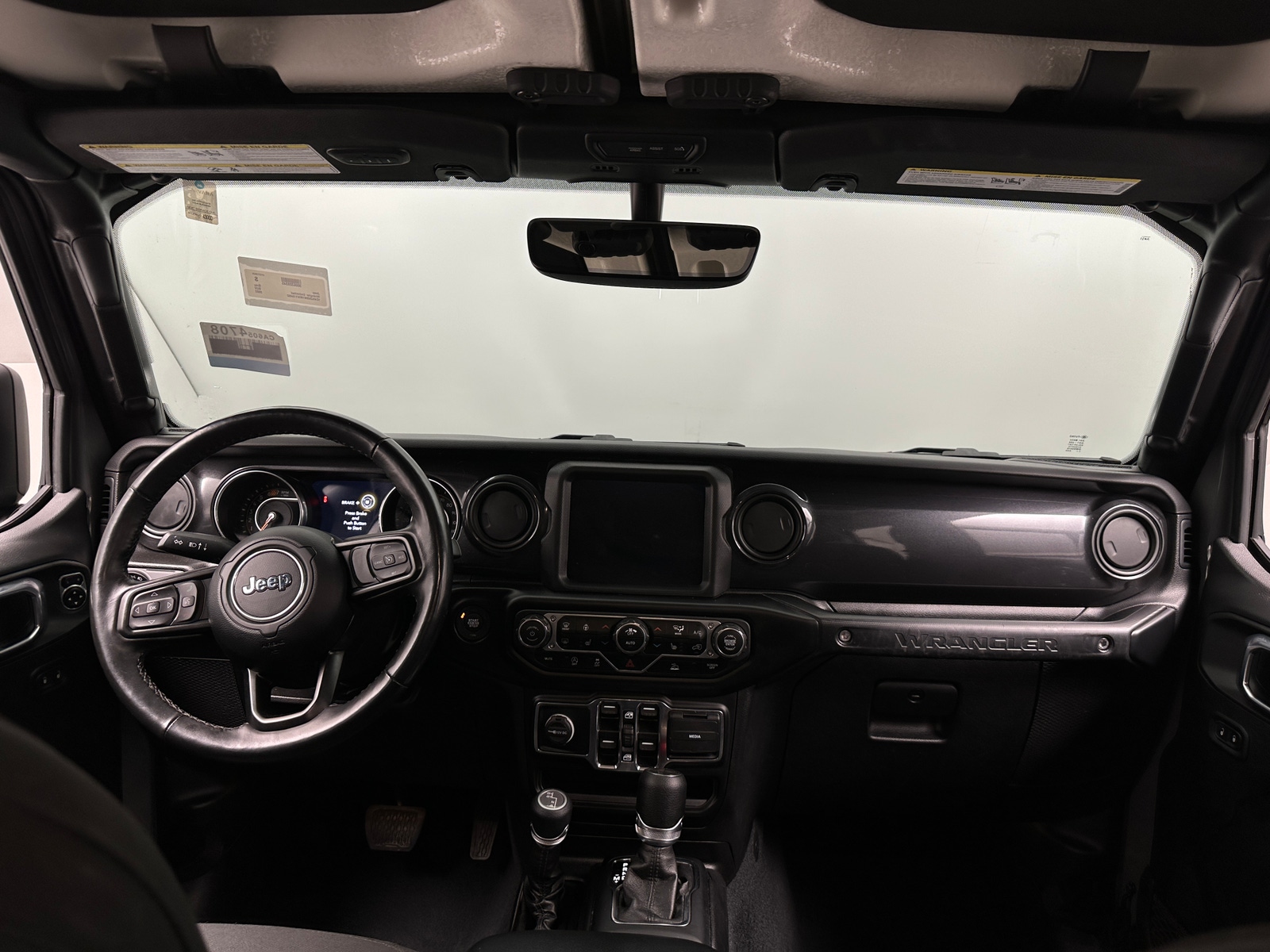 Thumbnail: 2022 Jeep Wrangler - 3