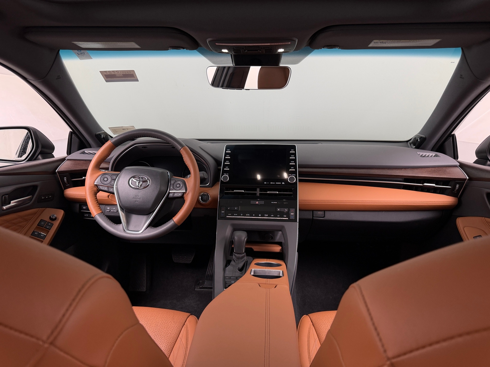 Thumbnail: 2022 Toyota Avalon - 2