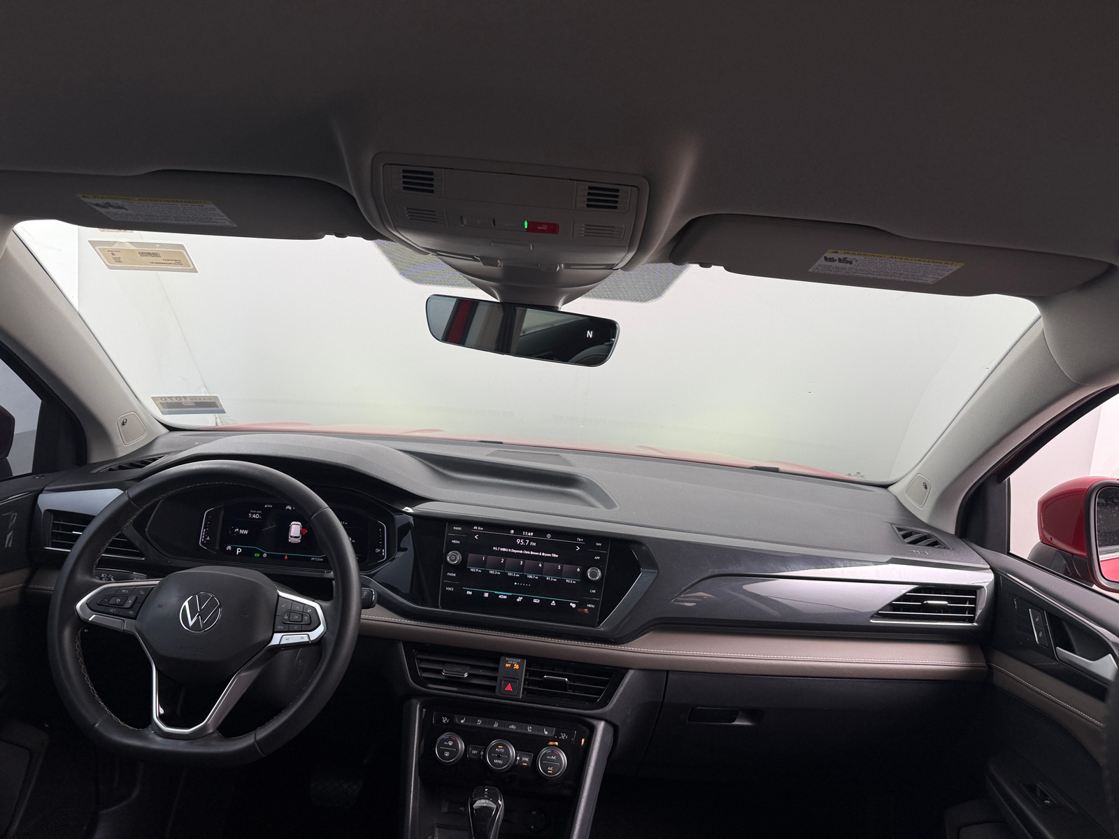 Thumbnail: 2022 Volkswagen Taos - 2
