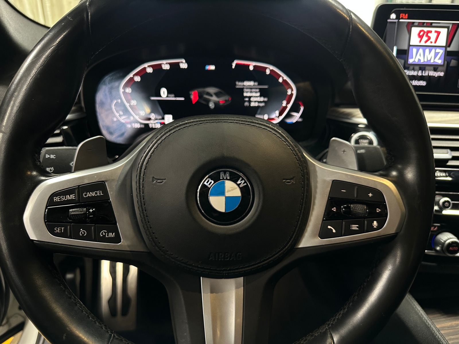 Thumbnail: 2021 BMW 5 Series - 4
