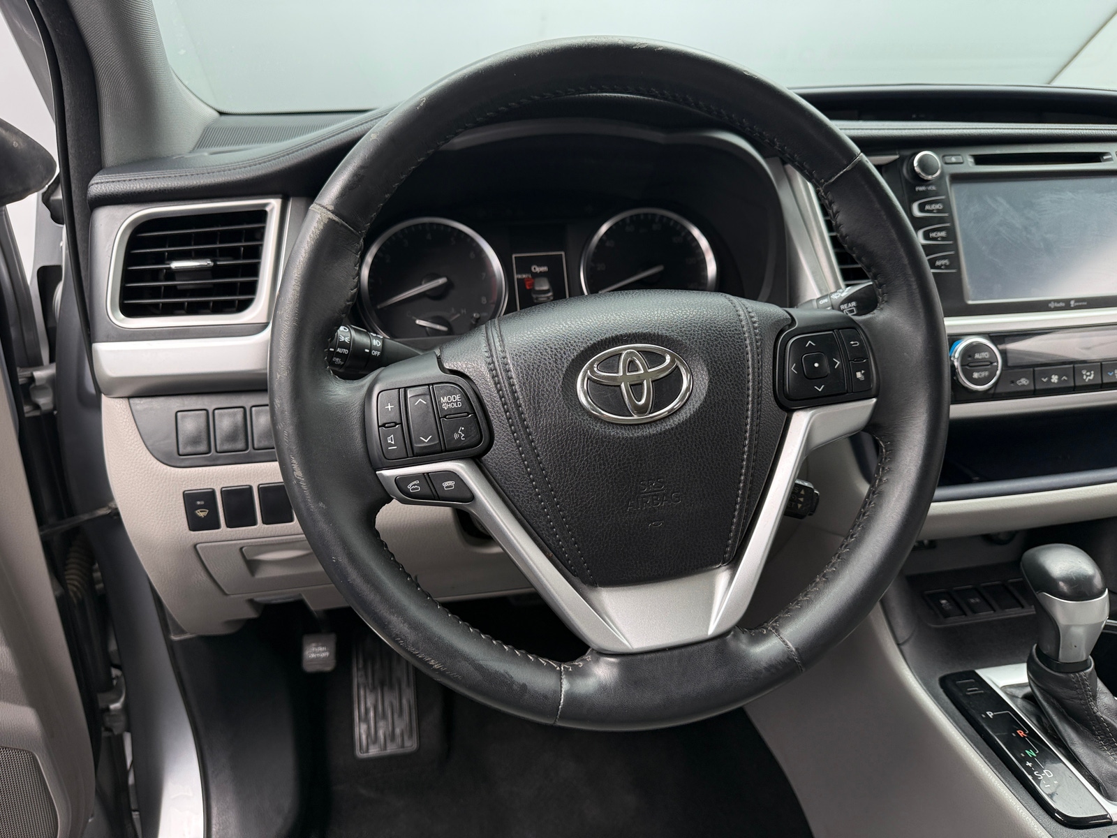 Thumbnail: 2015 Toyota Highlander - 5