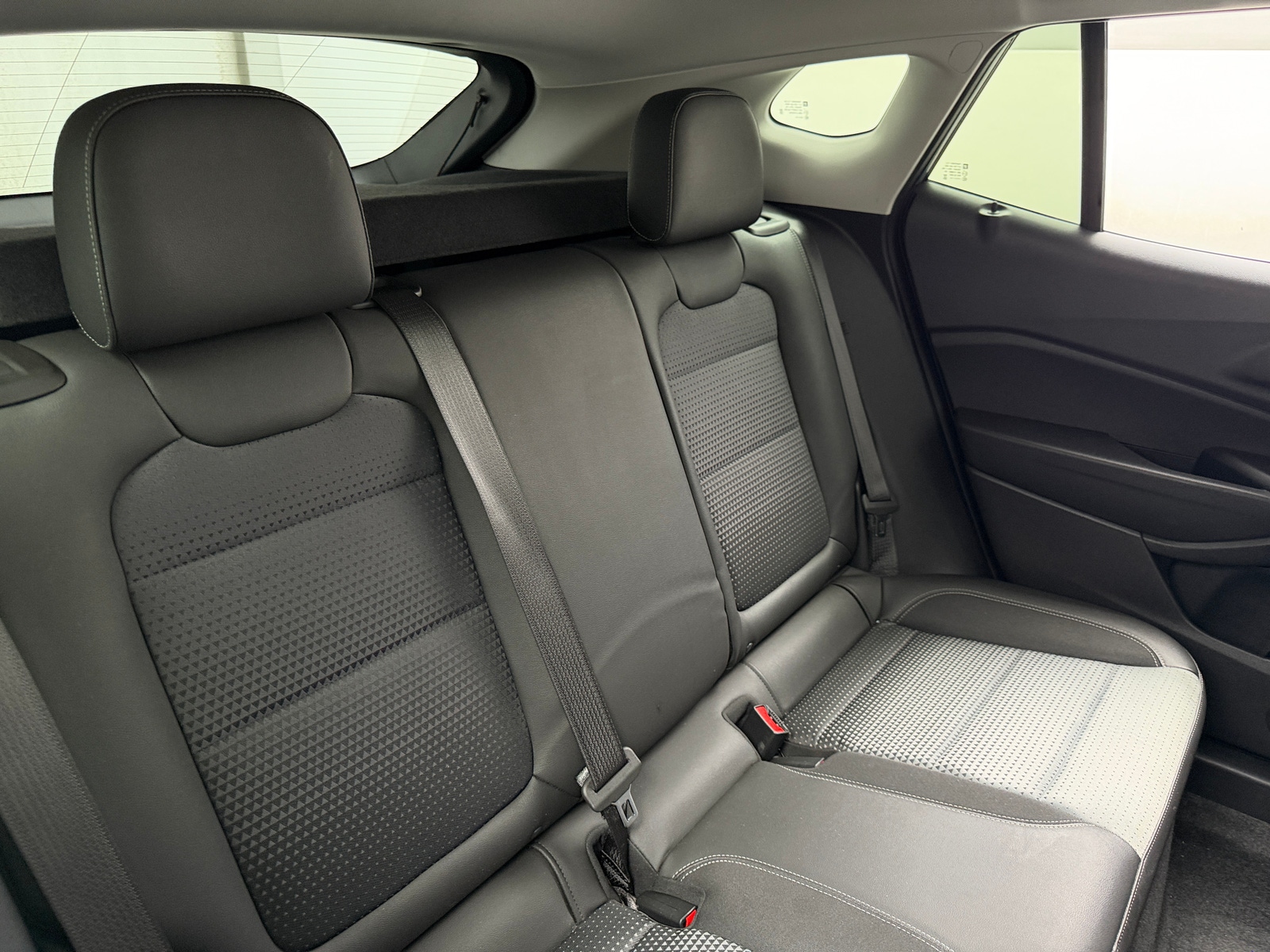 Thumbnail: 2026 Chevrolet Trax - 5