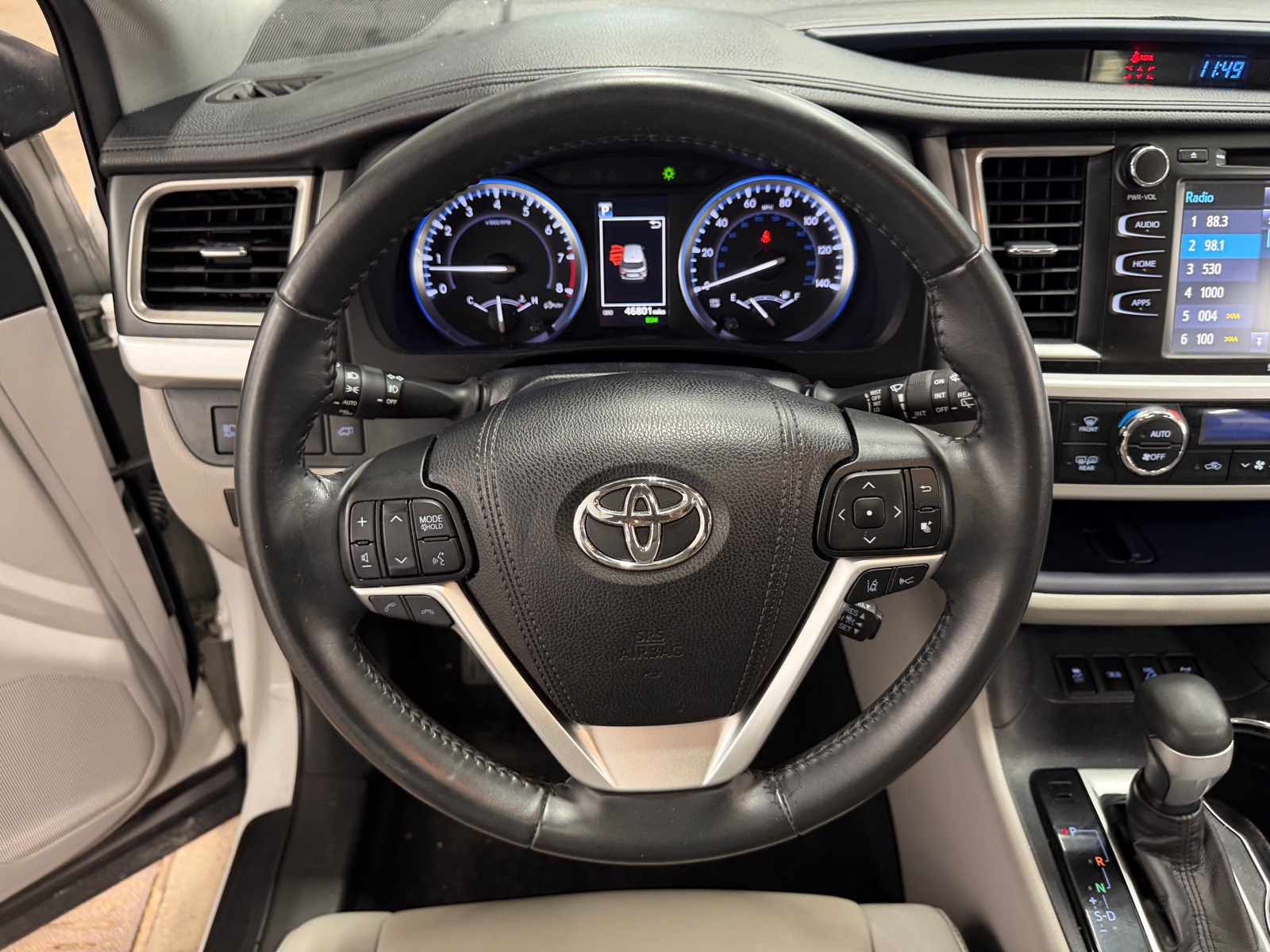 Thumbnail: 2019 Toyota Highlander - 4