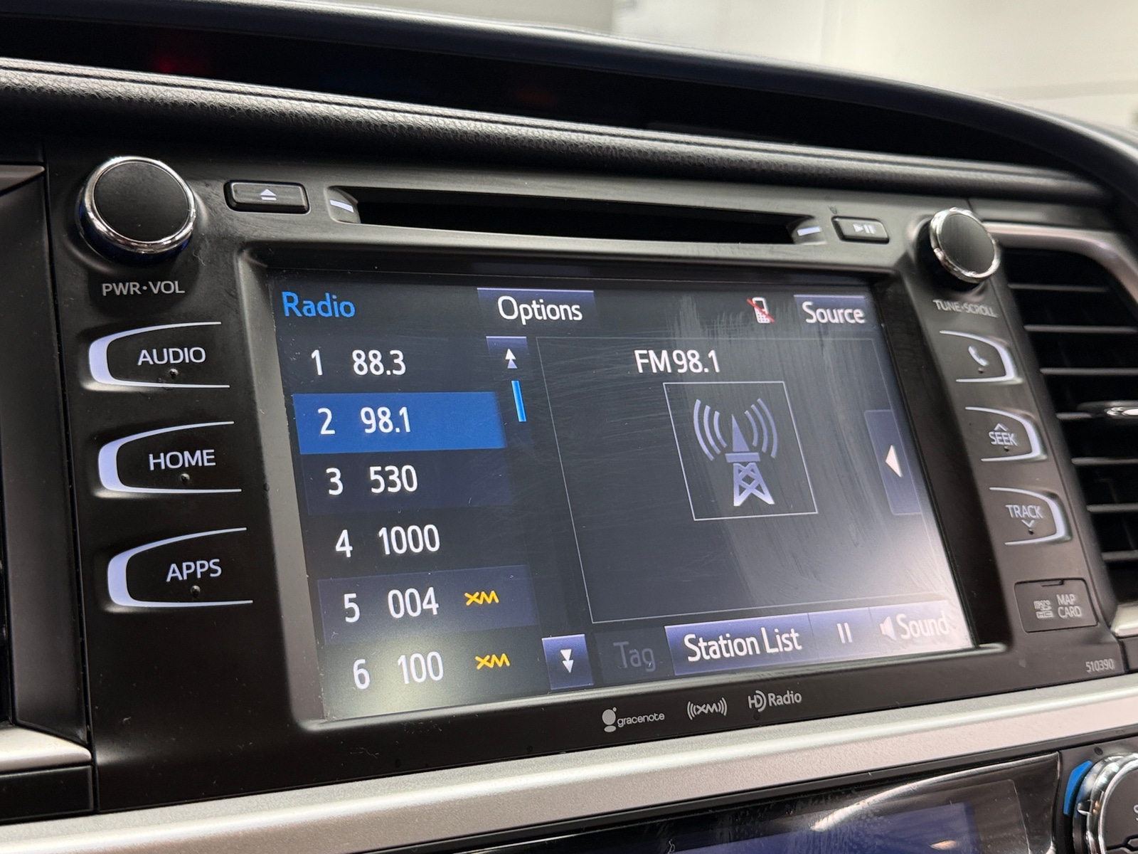 Thumbnail: 2019 Toyota Highlander - 3