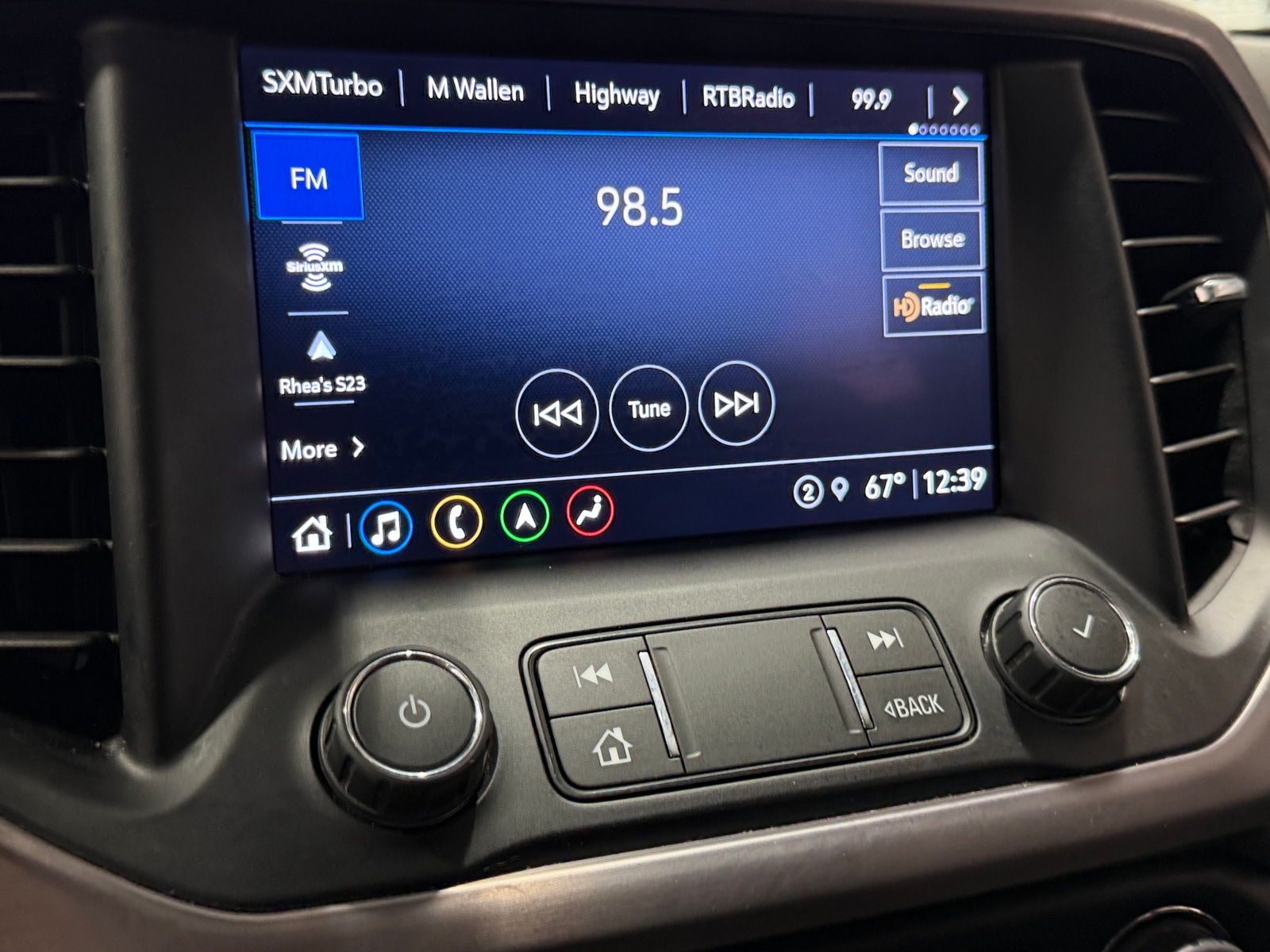 Thumbnail: 2021 GMC Acadia - 3