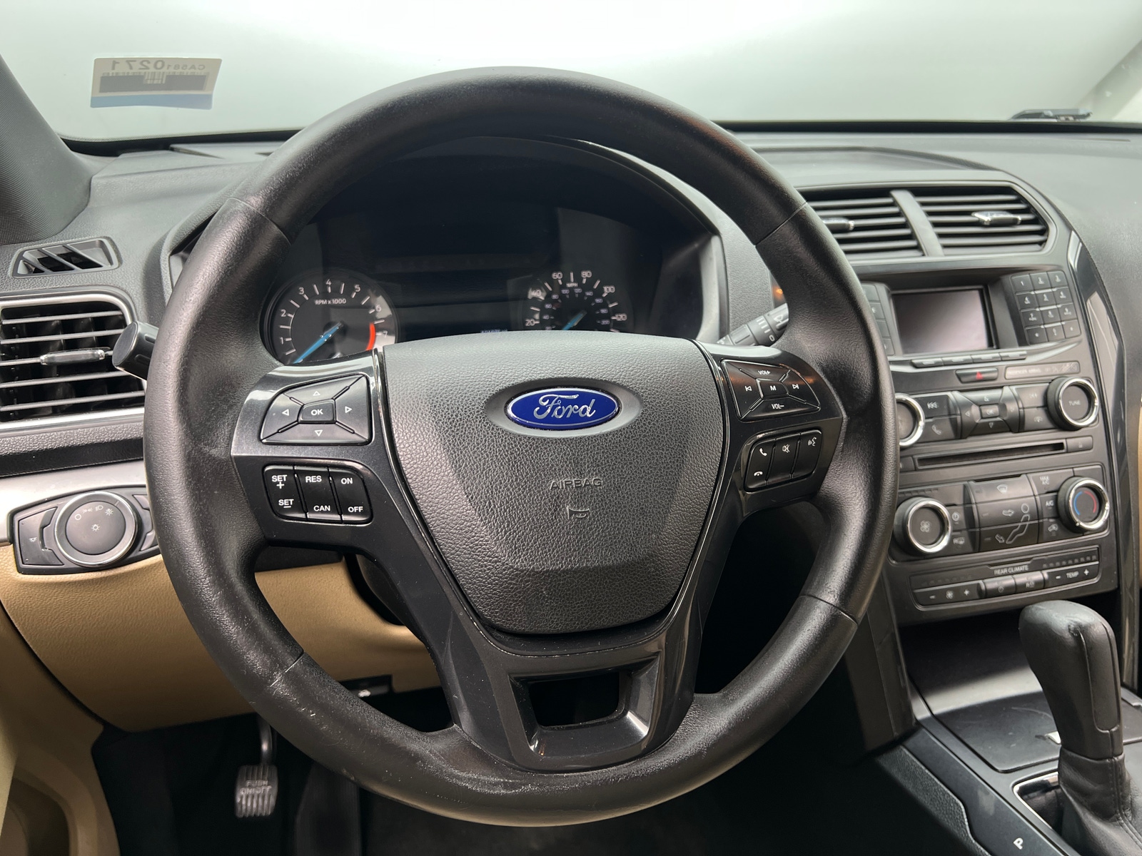 Thumbnail: 2016 Ford Explorer - 5
