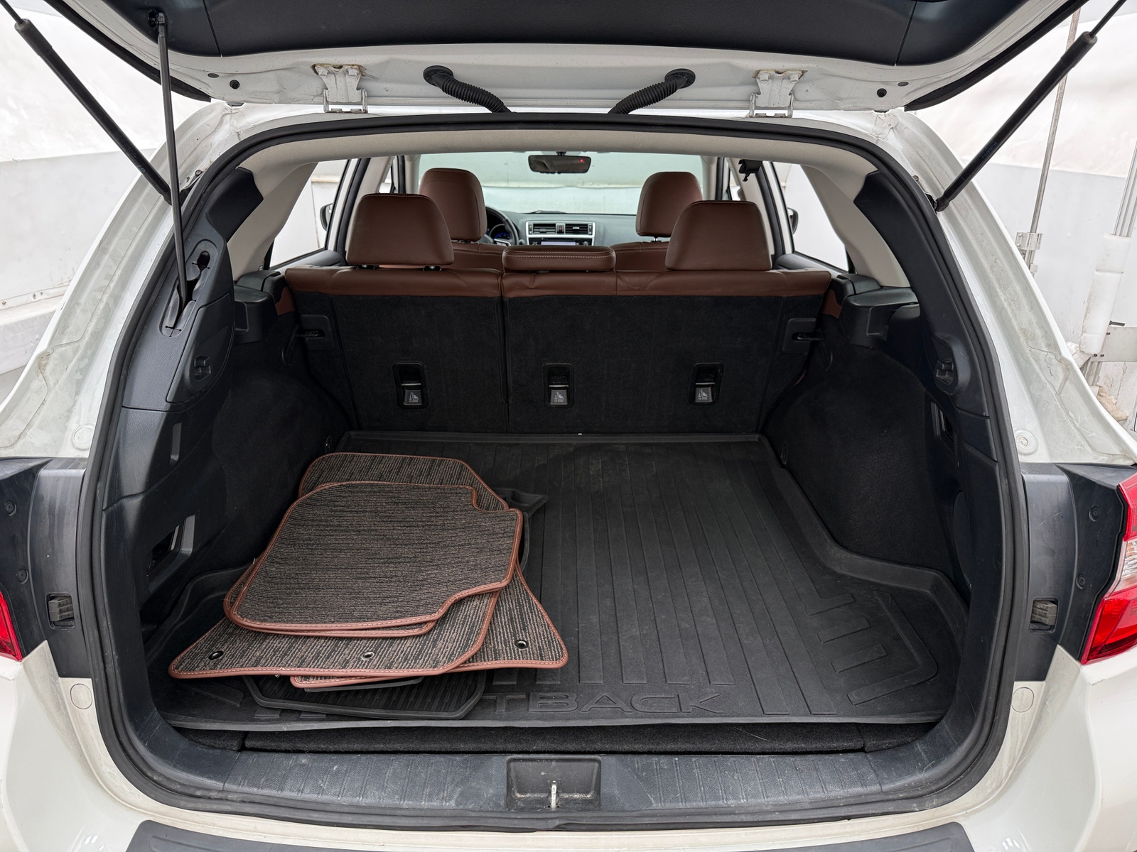 Thumbnail: 2018 Subaru Outback - 6