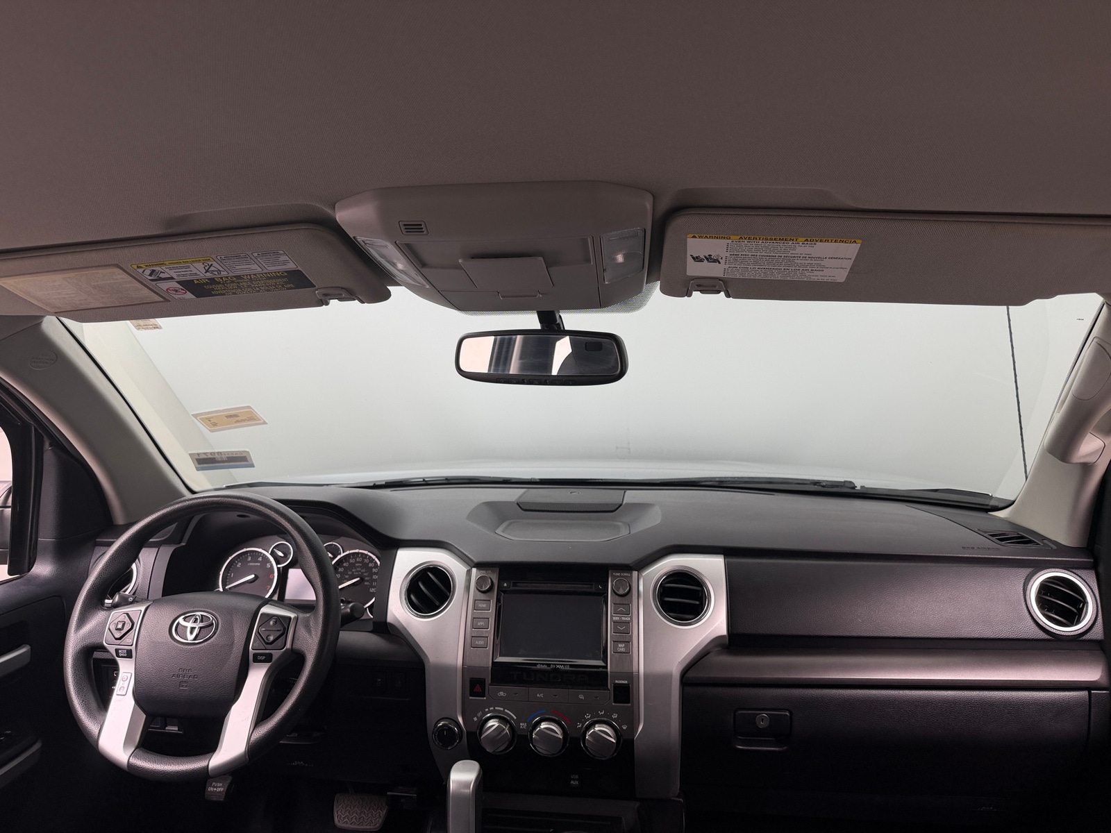 Thumbnail: 2015 Toyota Tundra - 3