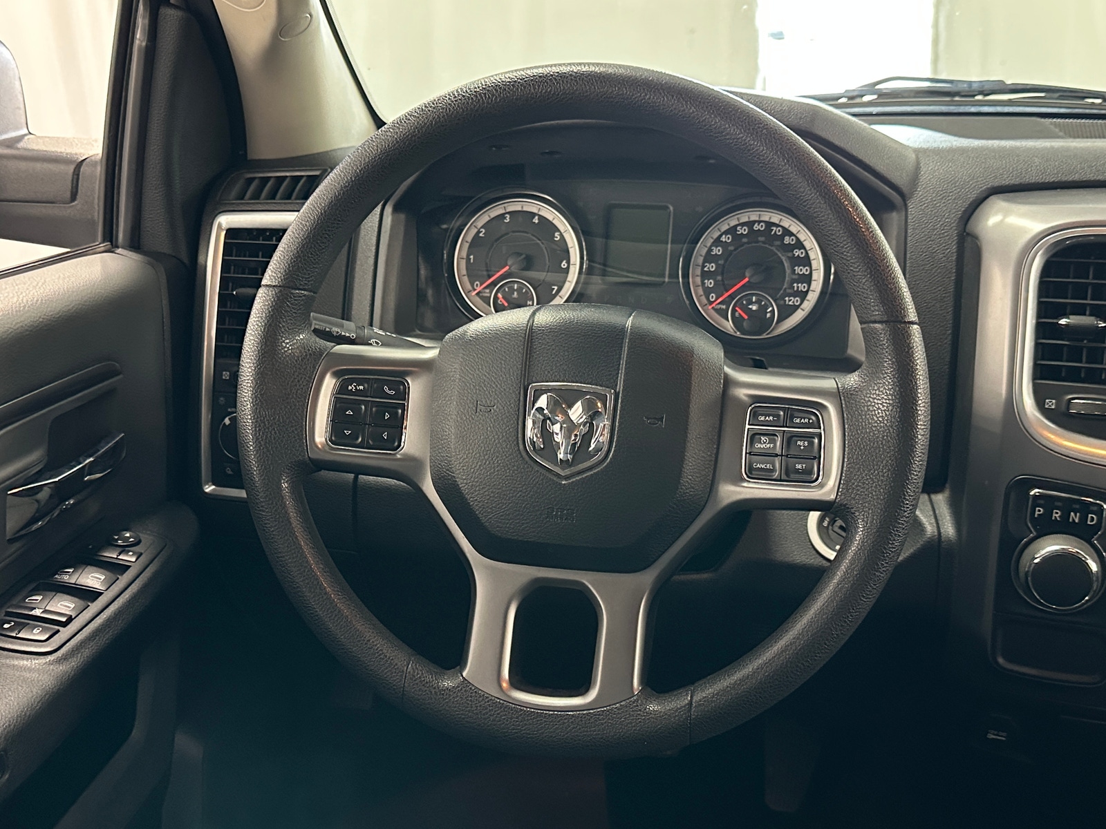 Thumbnail: 2024 RAM 1500 Classic - 5