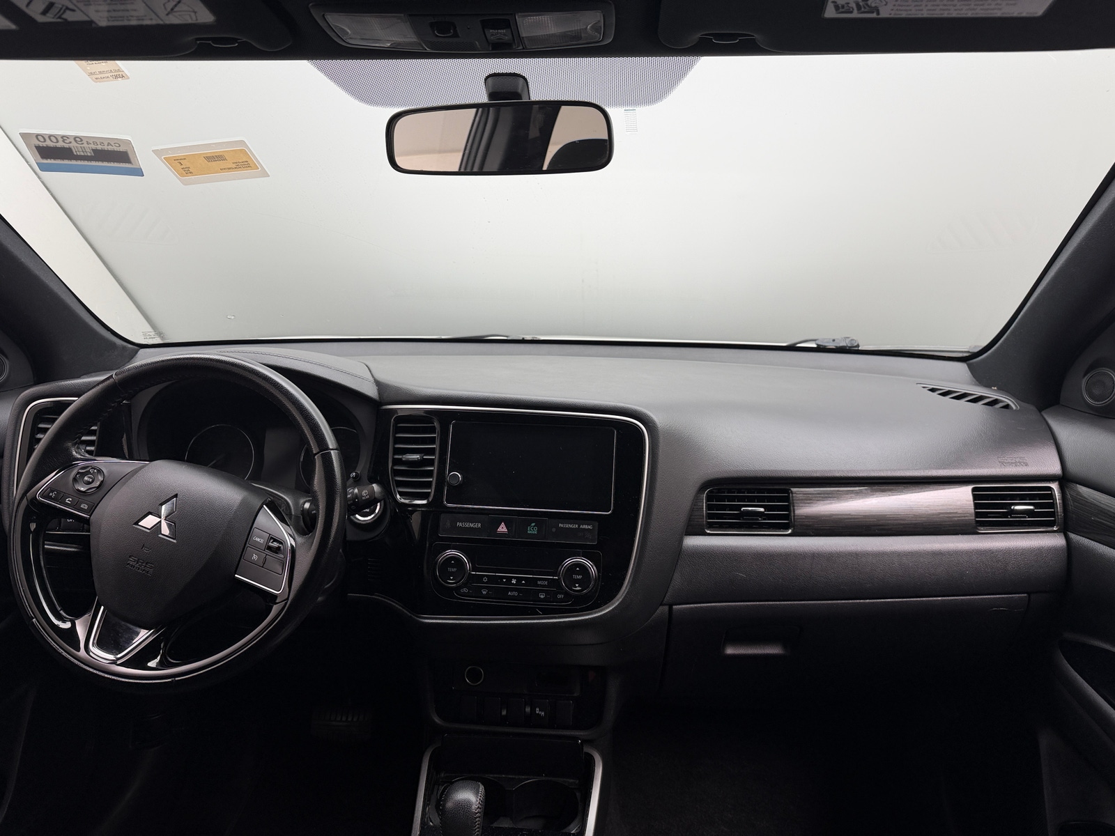 Thumbnail: 2018 Mitsubishi Outlander - 3