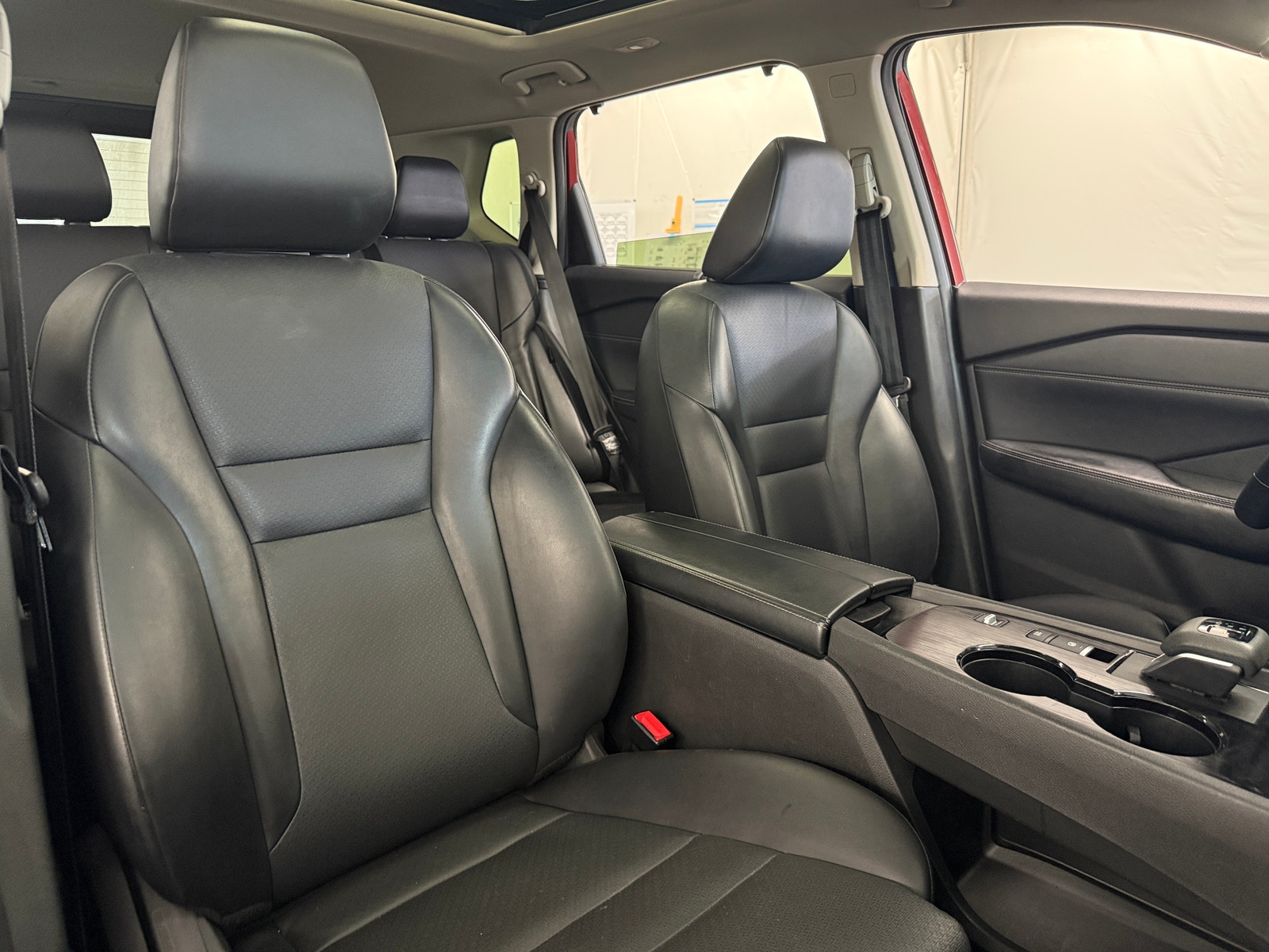 Thumbnail: 2025 Nissan Rogue - 2