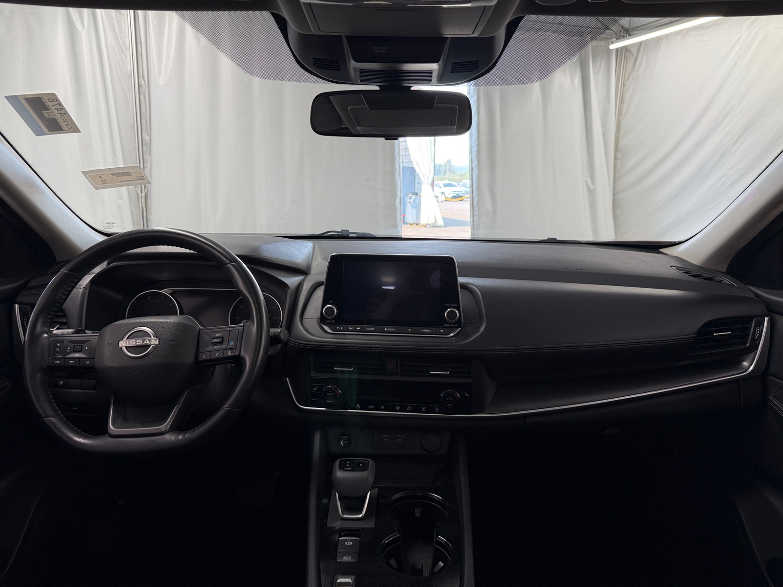 Thumbnail: 2025 Nissan Rogue - 3