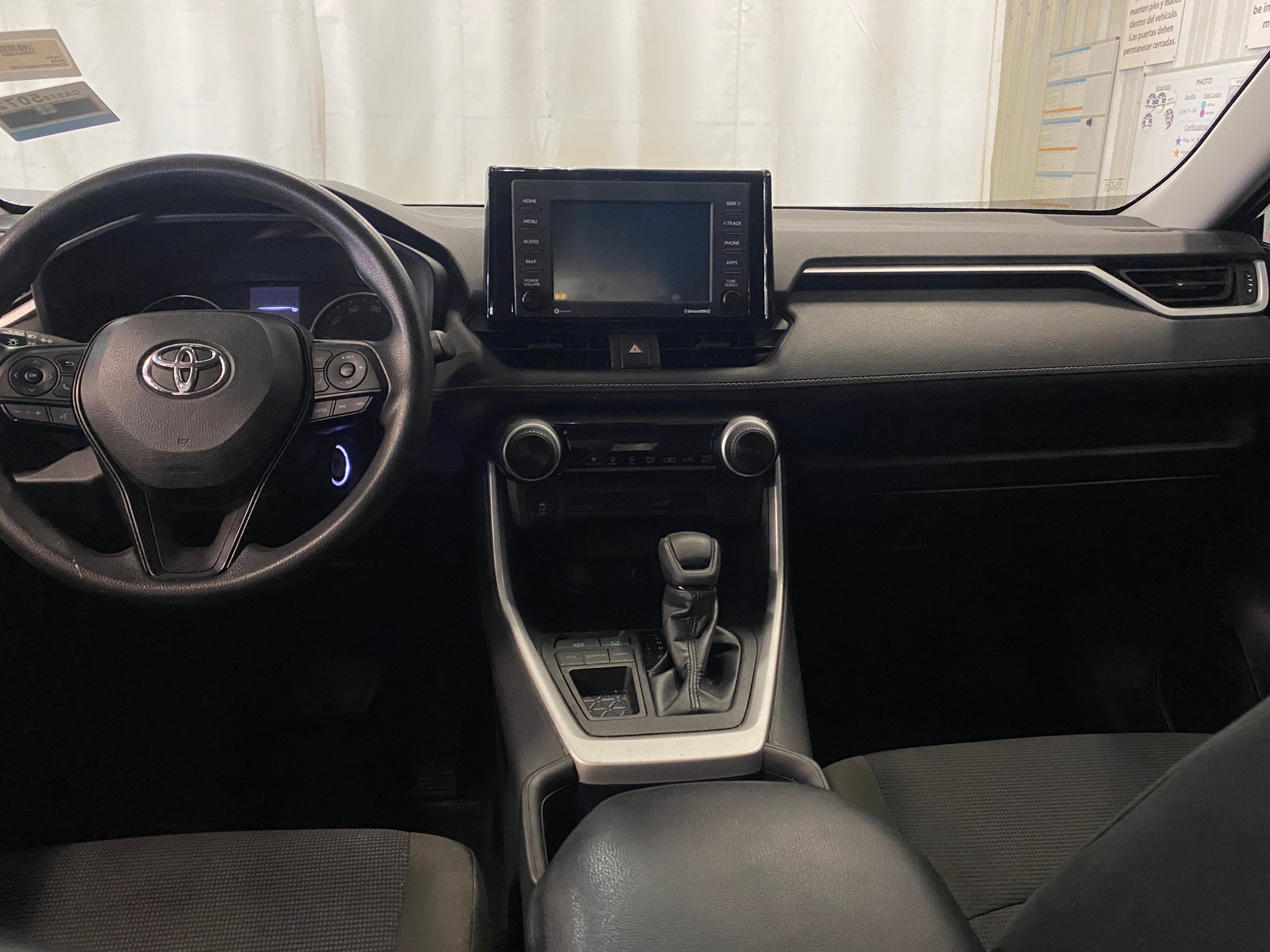 Thumbnail: 2022 Toyota RAV4 - 3