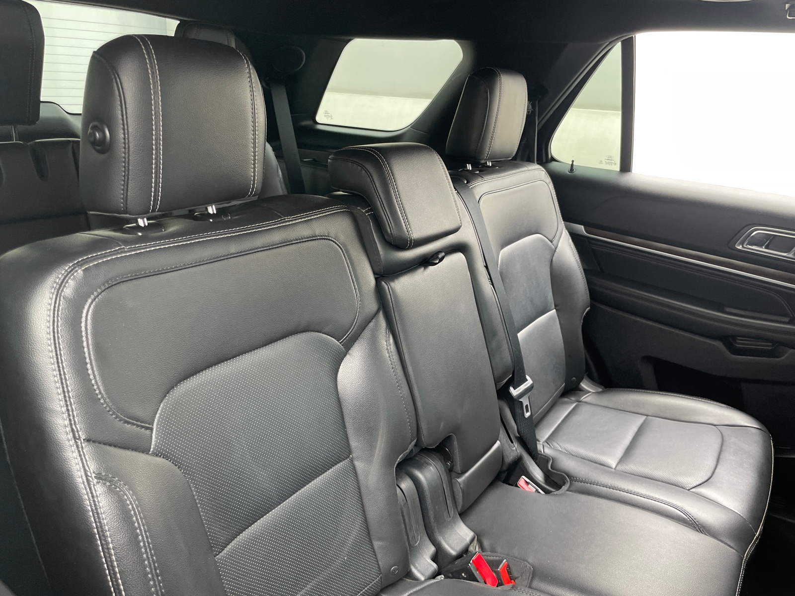 Thumbnail: 2018 Ford Explorer - 5