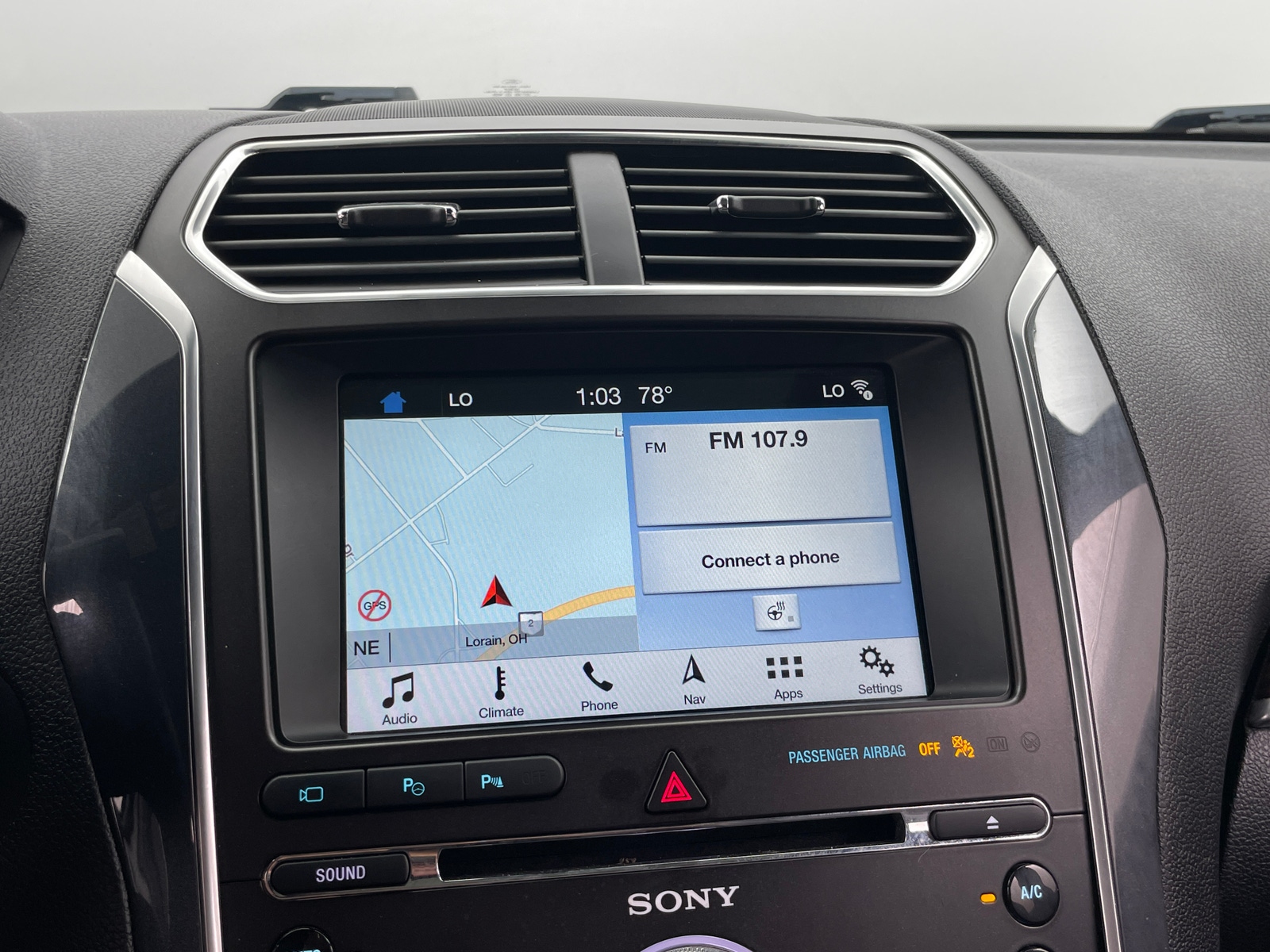 Thumbnail: 2018 Ford Explorer - 3