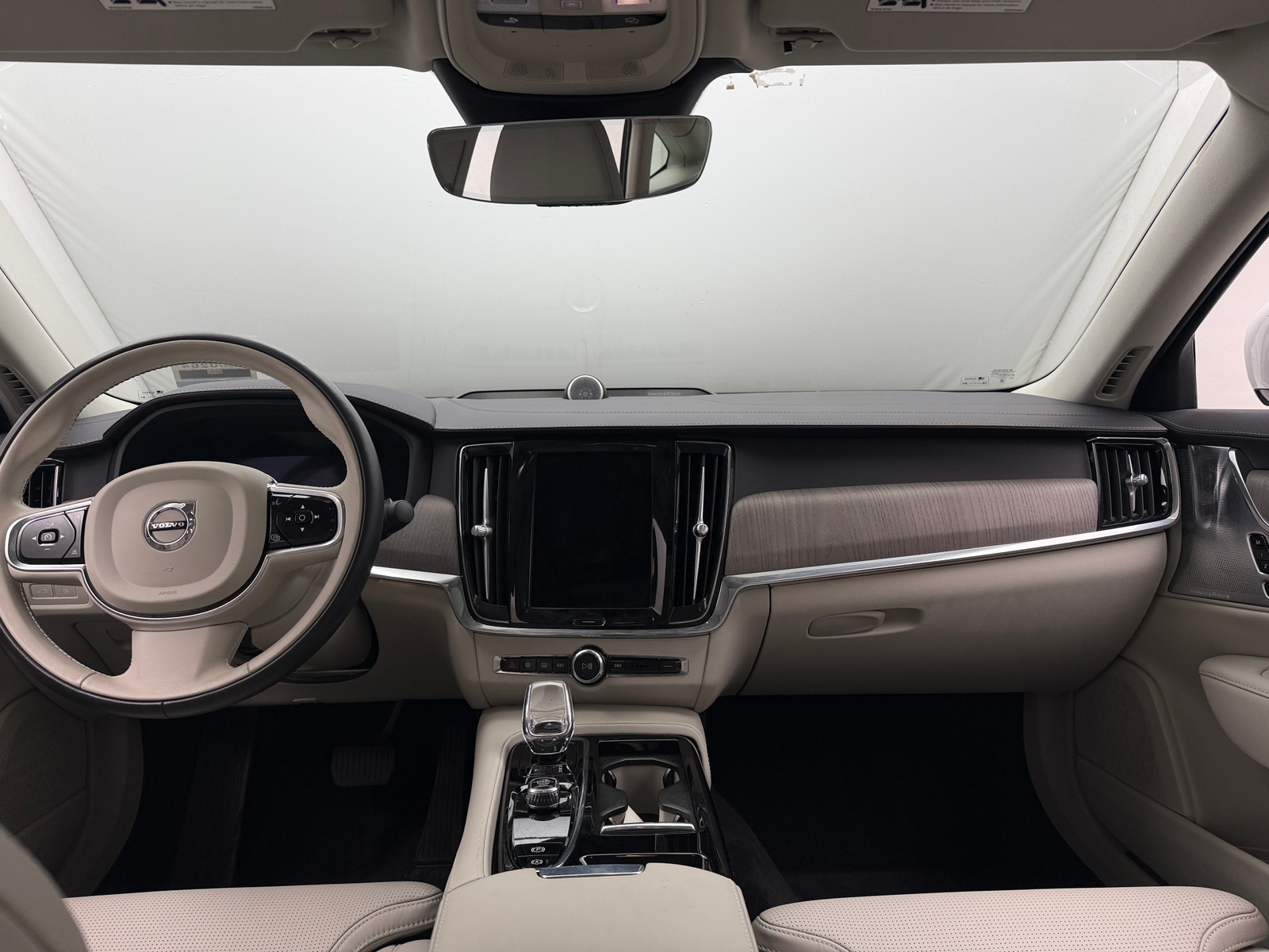 Thumbnail: 2024 Volvo S90 - 2