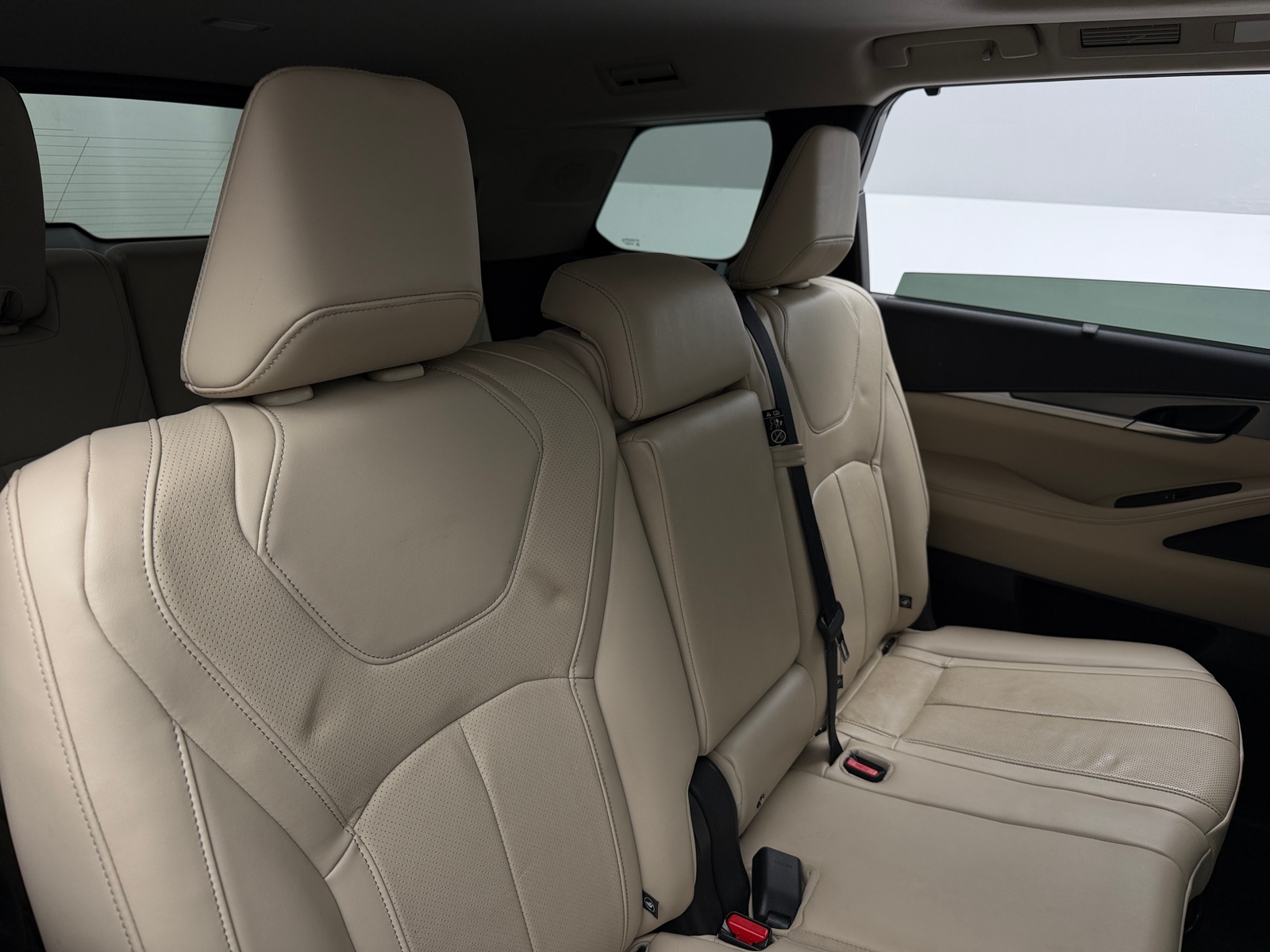 Thumbnail: 2022 INFINITI QX60 - 5