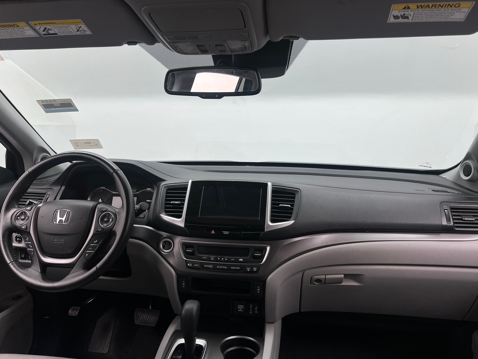 Thumbnail: 2018 Honda Pilot - 2