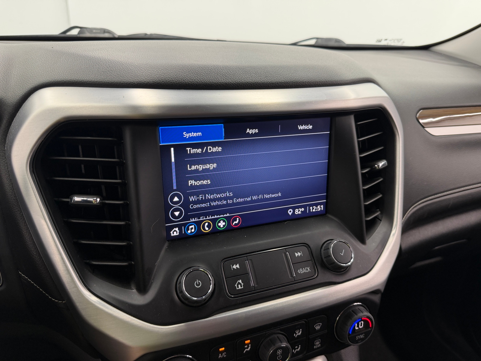 Thumbnail: 2023 GMC Acadia - 4